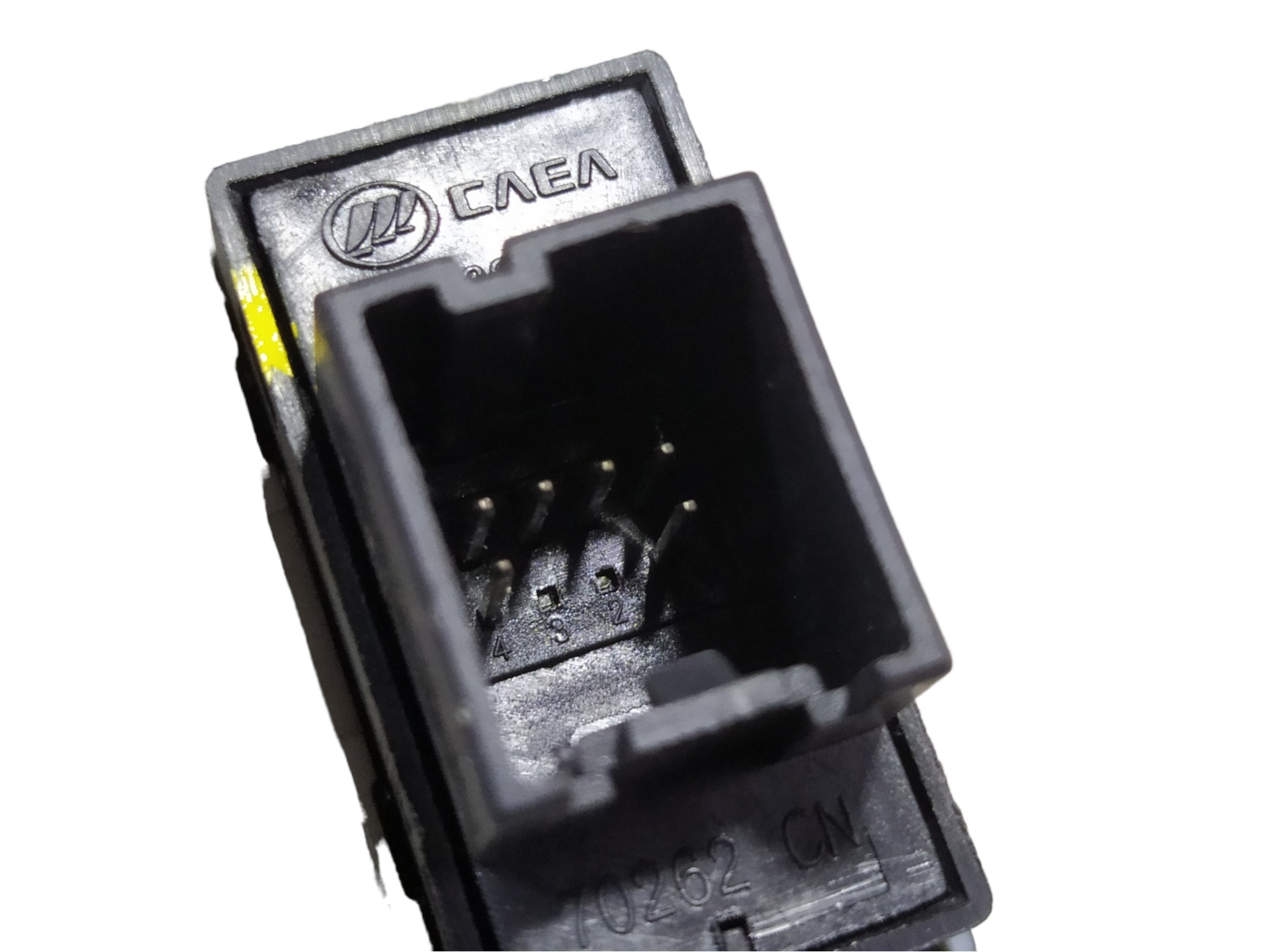Botao Vidro Traseiro Direito Lifan X60 2015 B3746220a2 V466 2