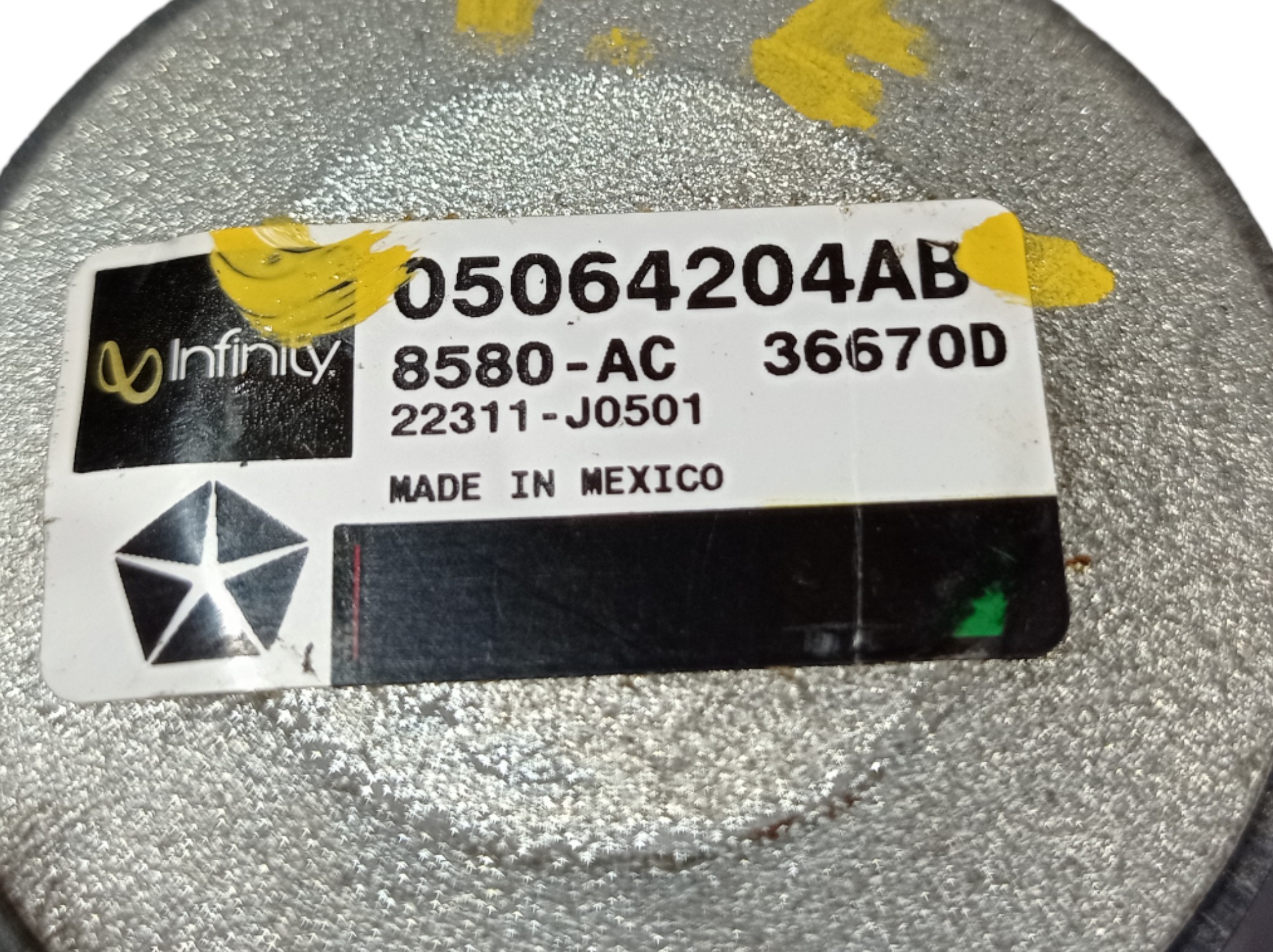 Alto Falante Esquerdo Painel Jeep Cherokee Limited 2012 V561 8