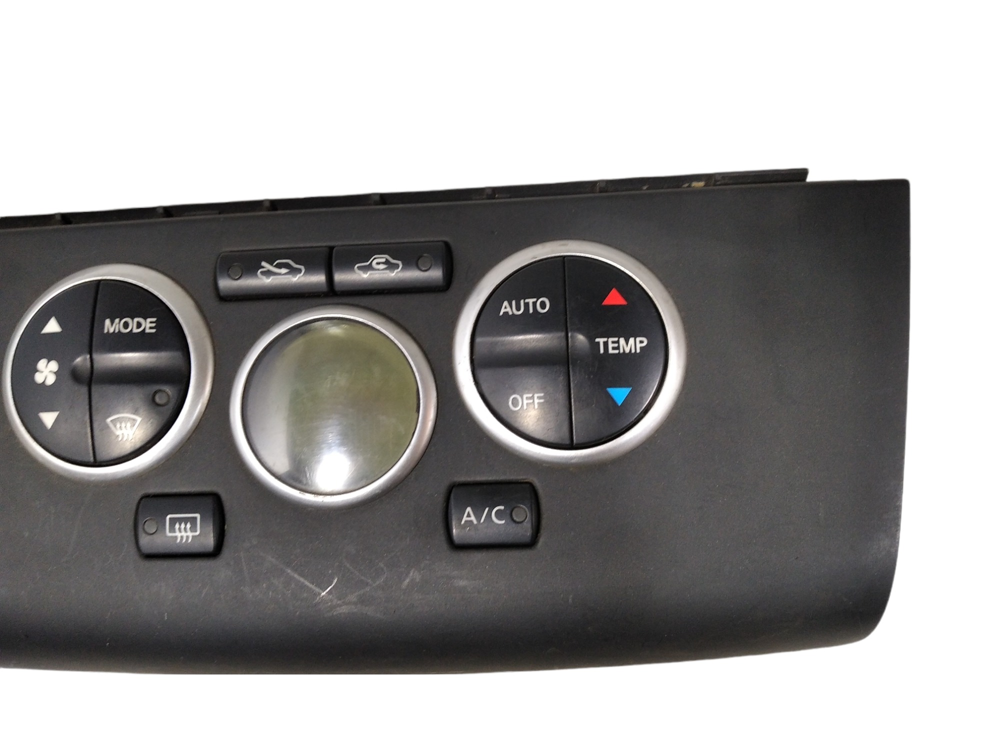 Comando De Ar Painel Central Nissan Tiida 2008 A 2010 V59 2