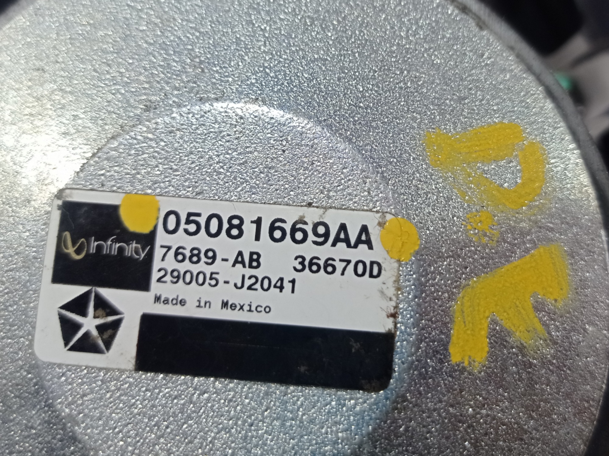 Alto Falante Dianteiro Esquerda Grand Caravan 2006 V487 8