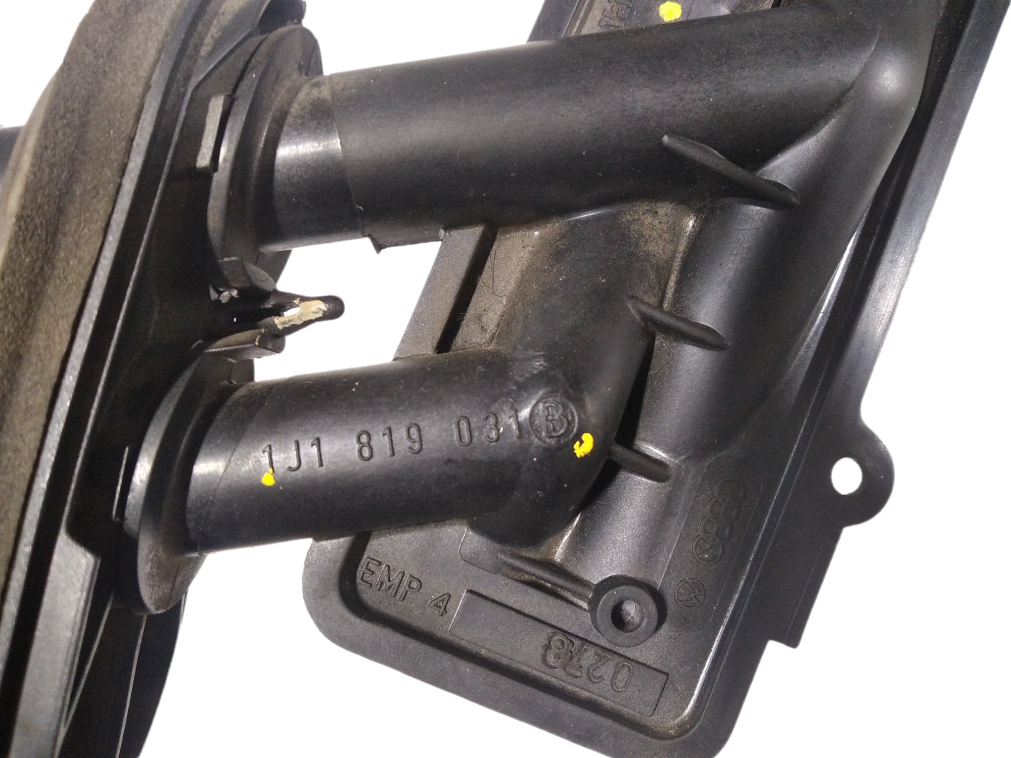 Radiador Ar Quente Vw Golf 1999 2010 V317 1j1819031b 4