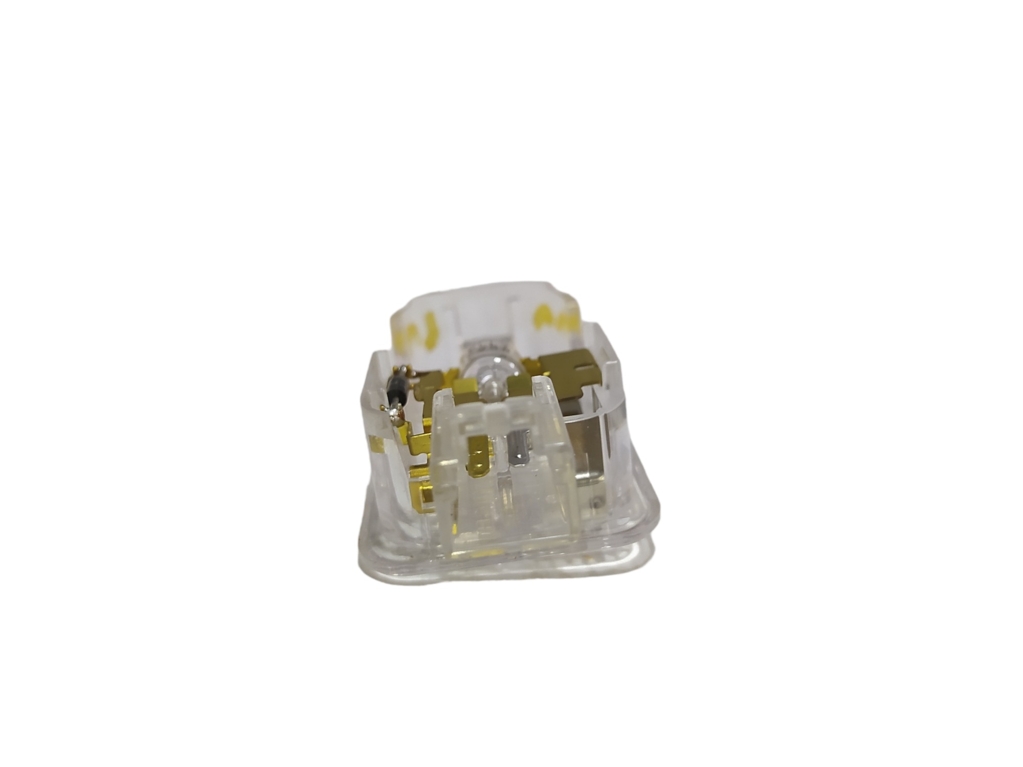 Luz Cortesia Porta Mala Suzuki Swift 2015 V550 6