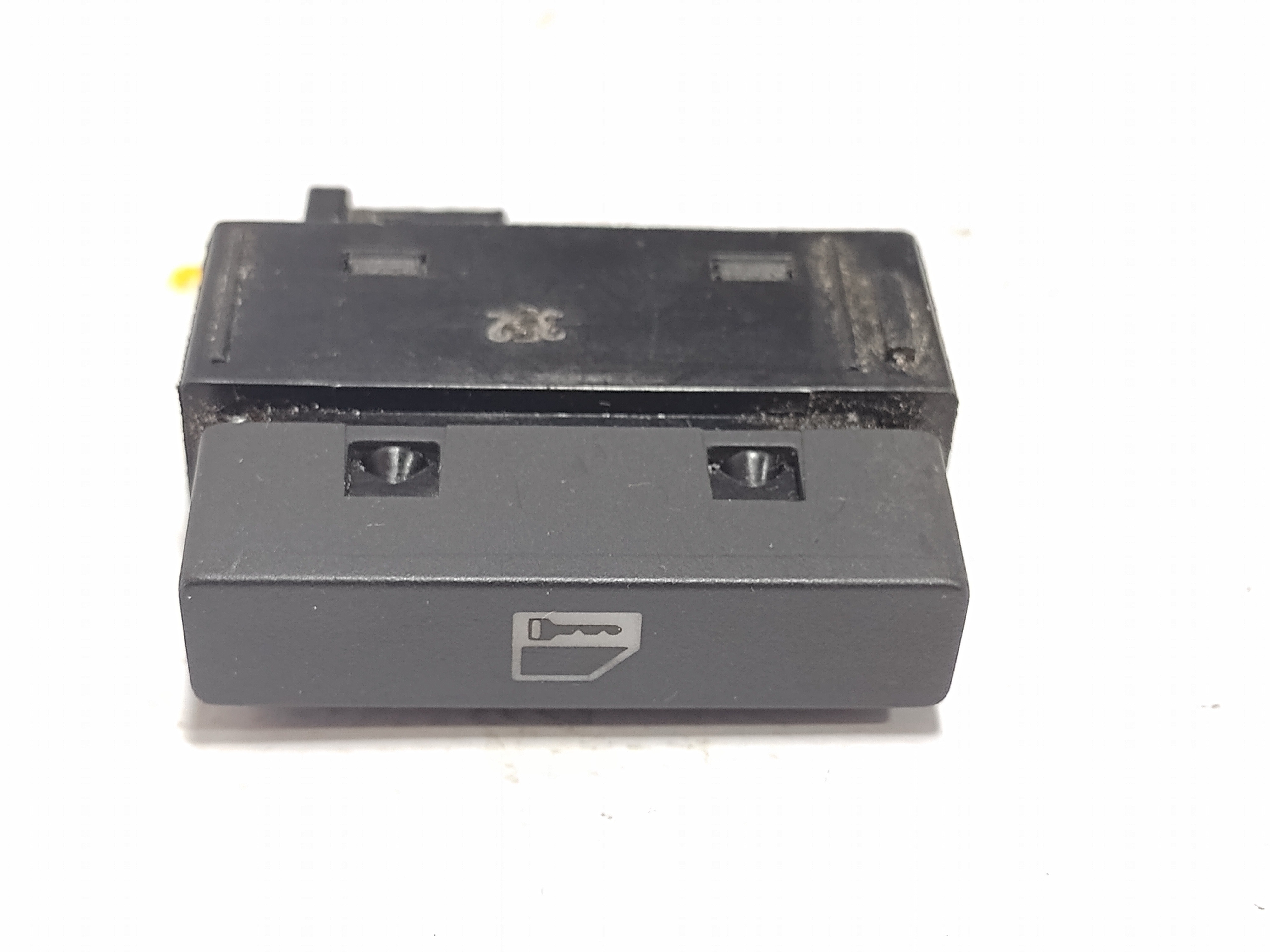 Botao Interruptor Trava Porta Gm Celta Prisma 2007 2014 4