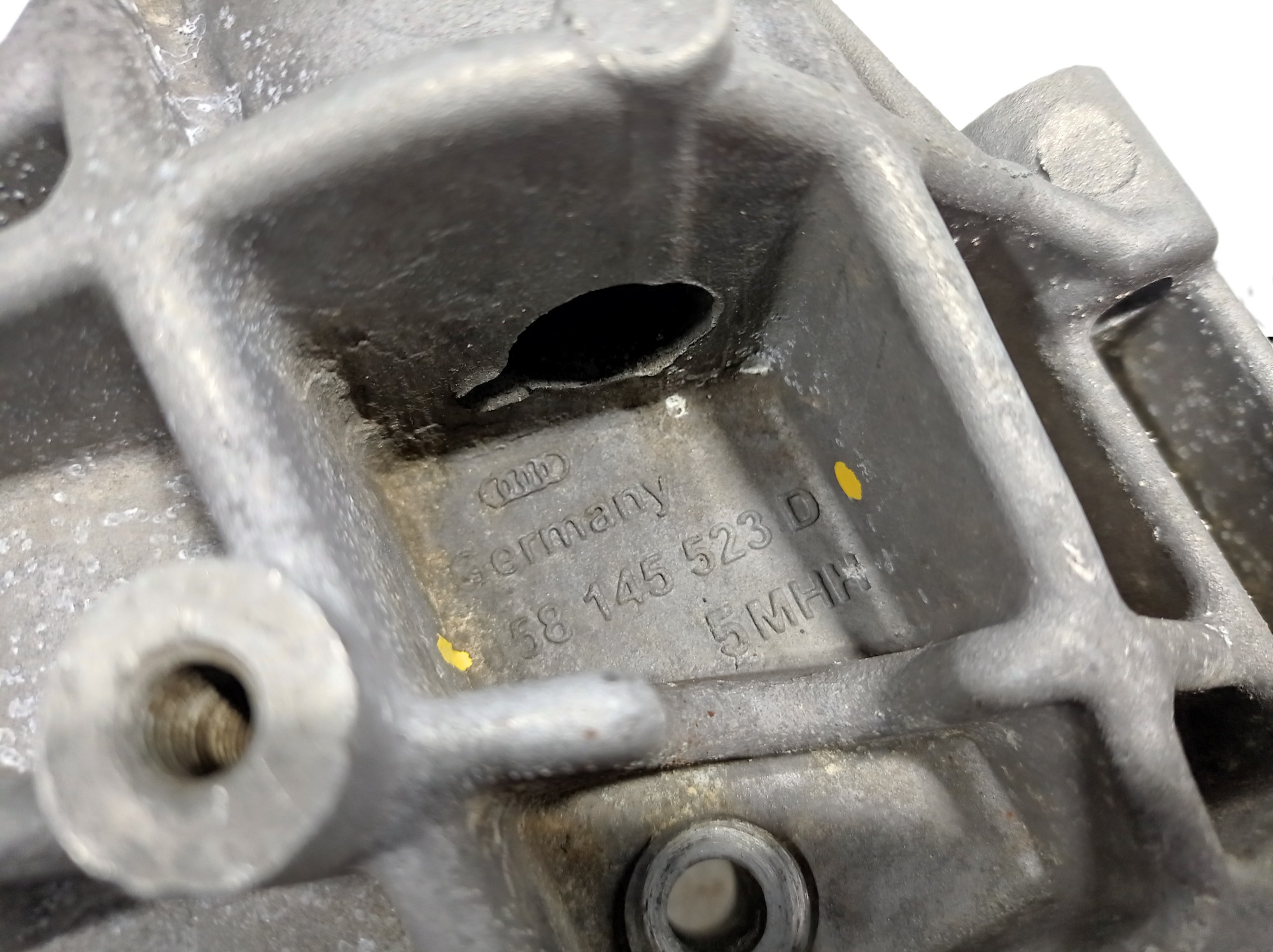 Suporte Alternador Bomba Compressor Passat 1997 A 2000 V266 5