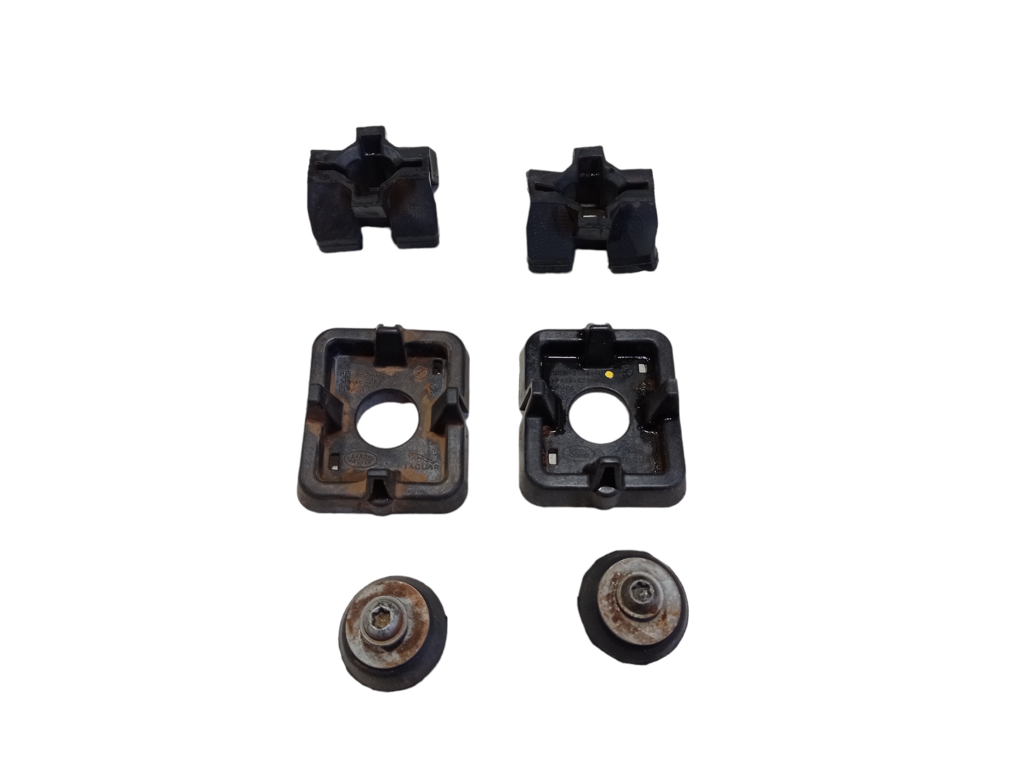Coxim Superior Radiador Land Rover Discovery 5 3.0 2019 V562 3