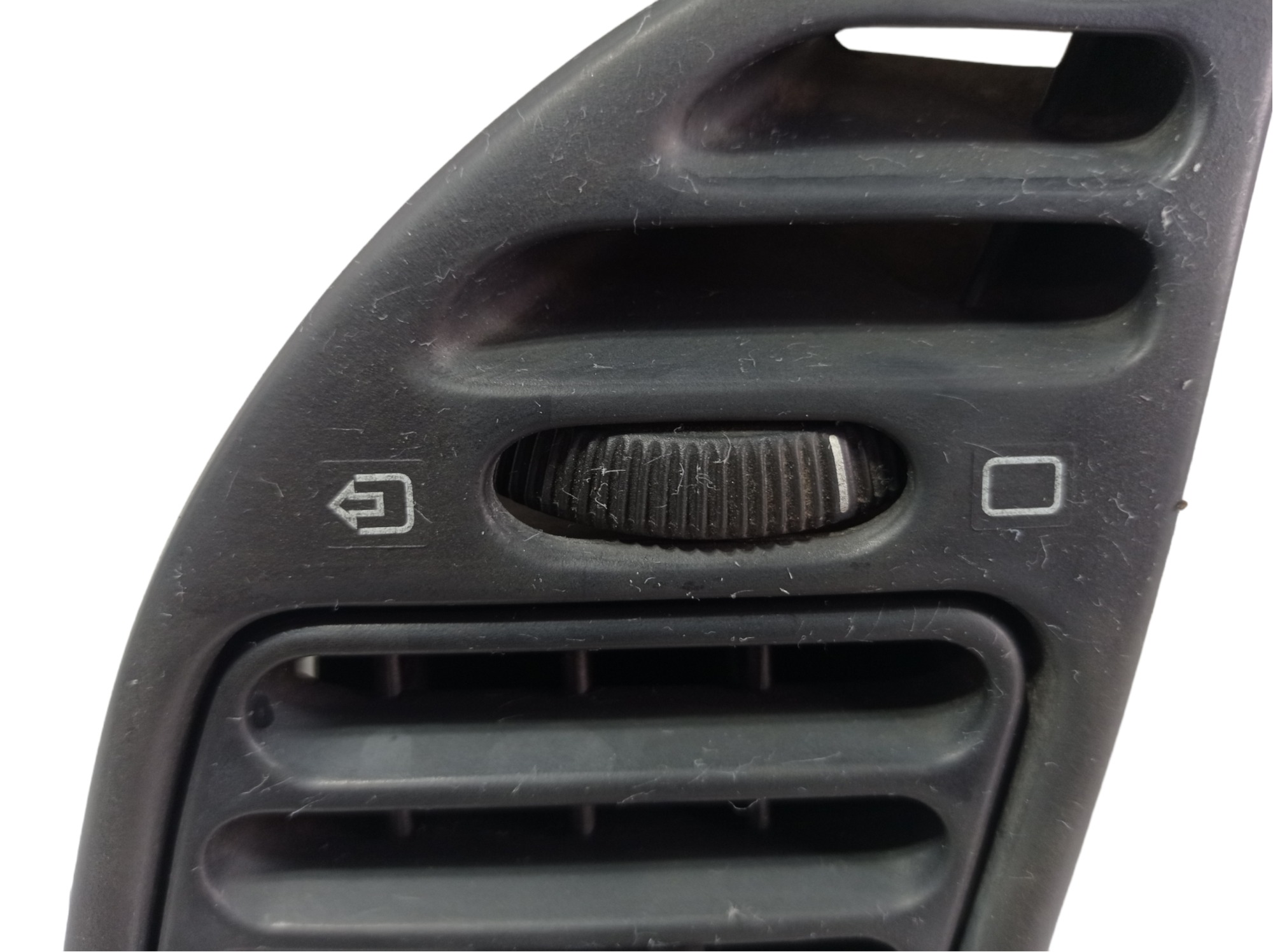 Difusor Ar Esquerdo Peugeot 306 1997 A 2002 V404 6