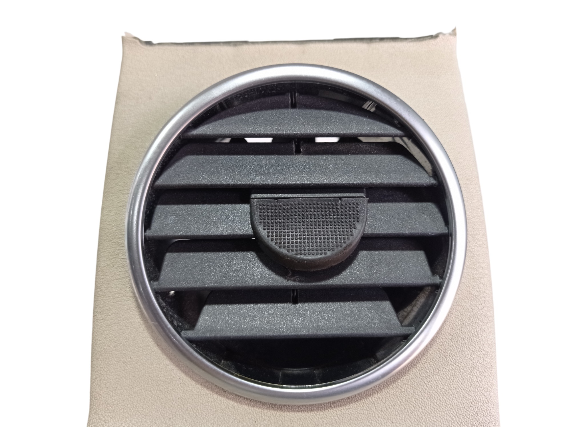 Difusor Ar Central Direito Discovery 4 2010 A 2014 V582 7