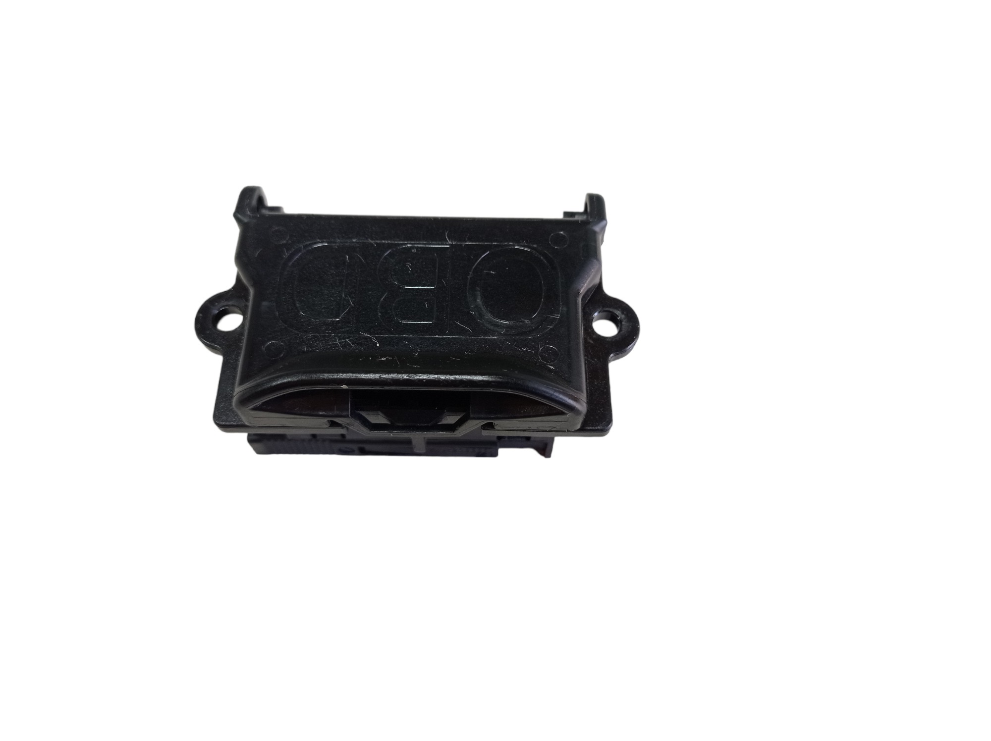 Suporte Tomada Obd Mercedes Gla 200 2016 2025402373 V568