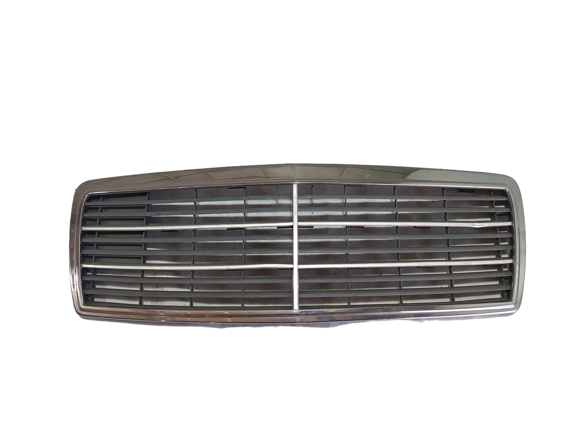 Grade Frontal Mercedes C230 2.3 1998 V483 1