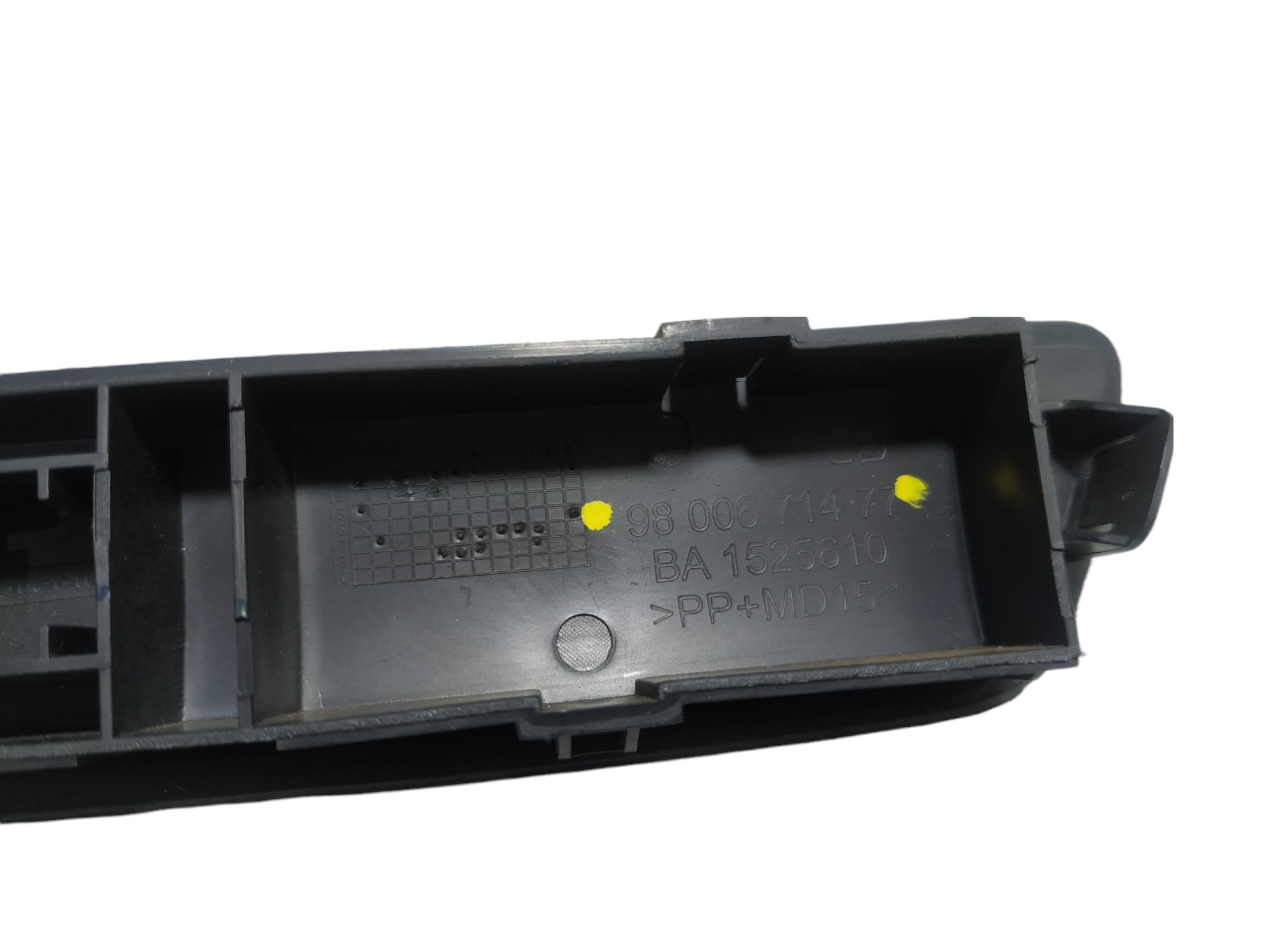 Acabamento Esquerdo Painel Peugeot 2008 2019 9800671477 3