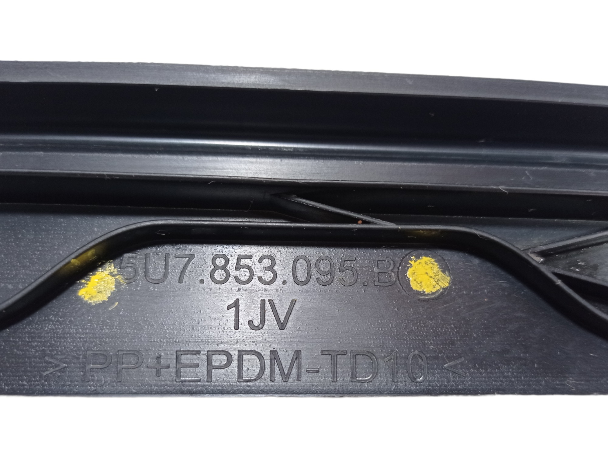 Moldura Interna Vigia Vw Saveiro Cross 2020 5u7853095b V467 7