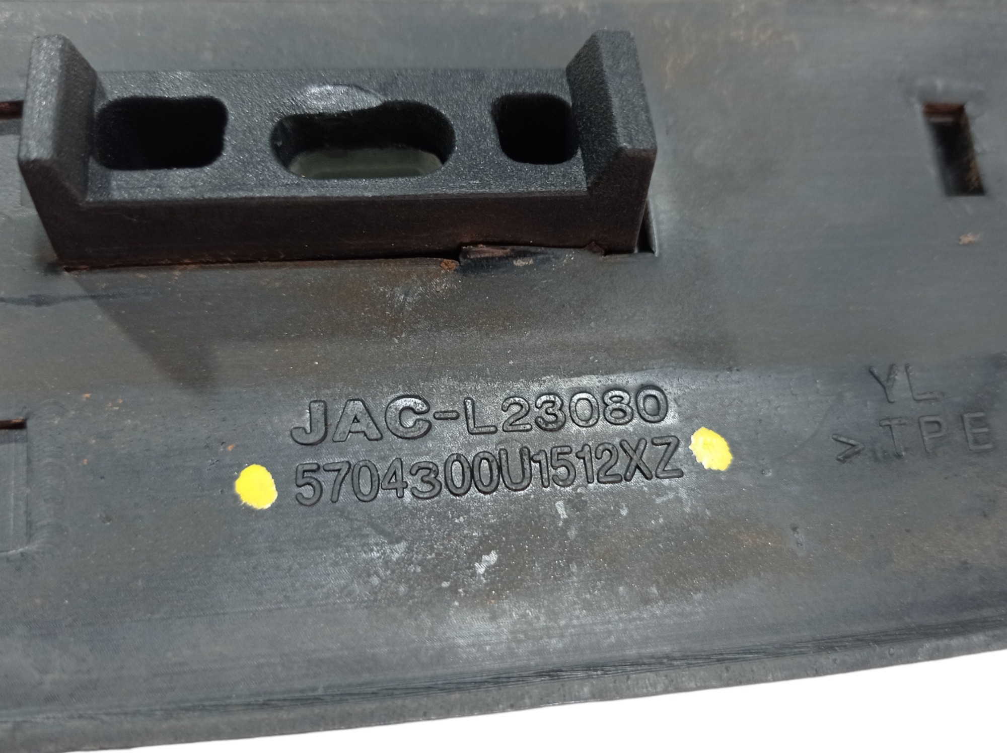 Rack De Teto Esquerdo Jac T6 2015 A 2016 V554 9