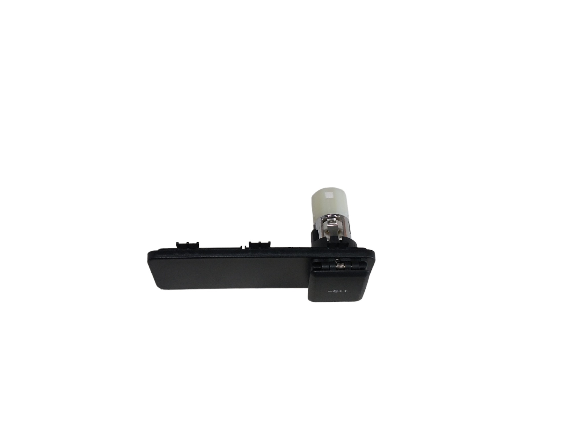 Tomada 12v Console Range Rover Evoque 2.0 2022 V572 4