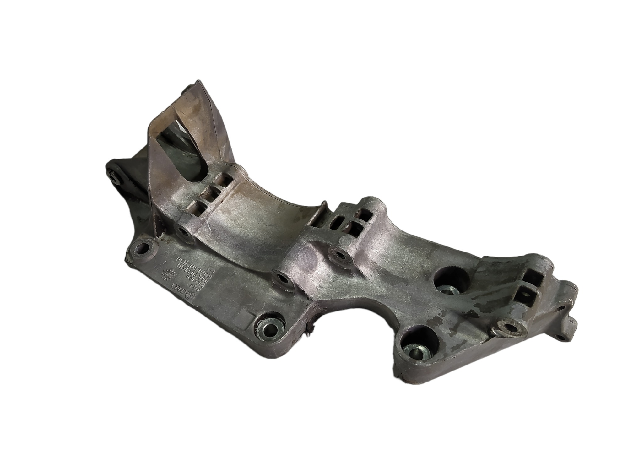 Suporte Compressor Alternador Vw Golf 2.0 2000 V478 8