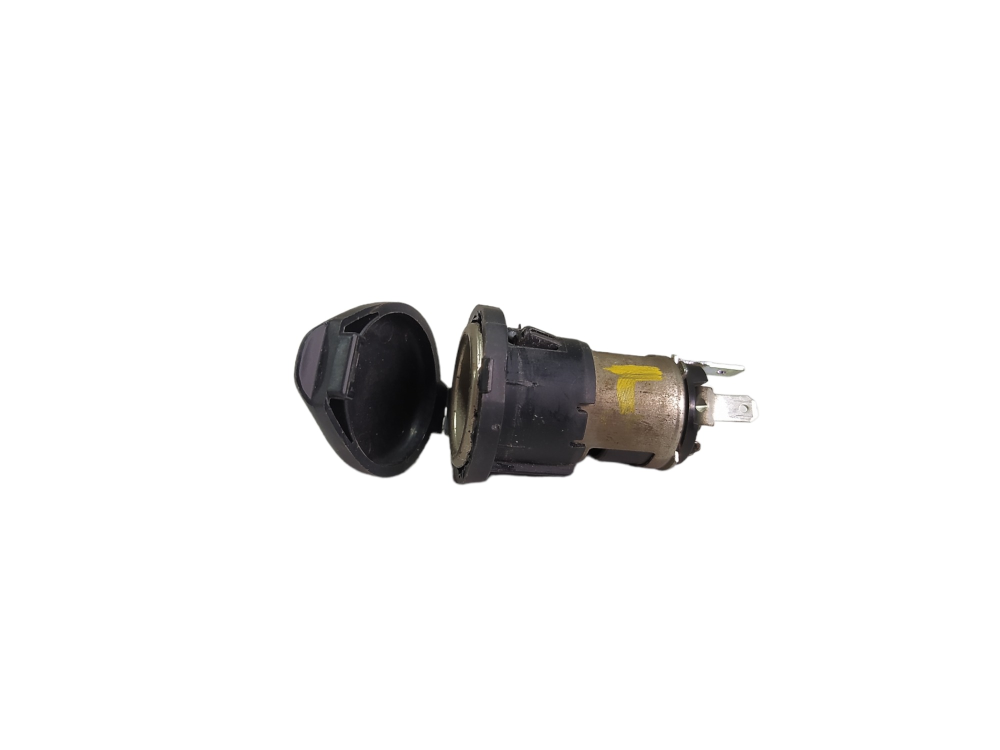 Tomada 12v Traseira Mitsubishi Pajero Dakar 3.2 2011 V491 7
