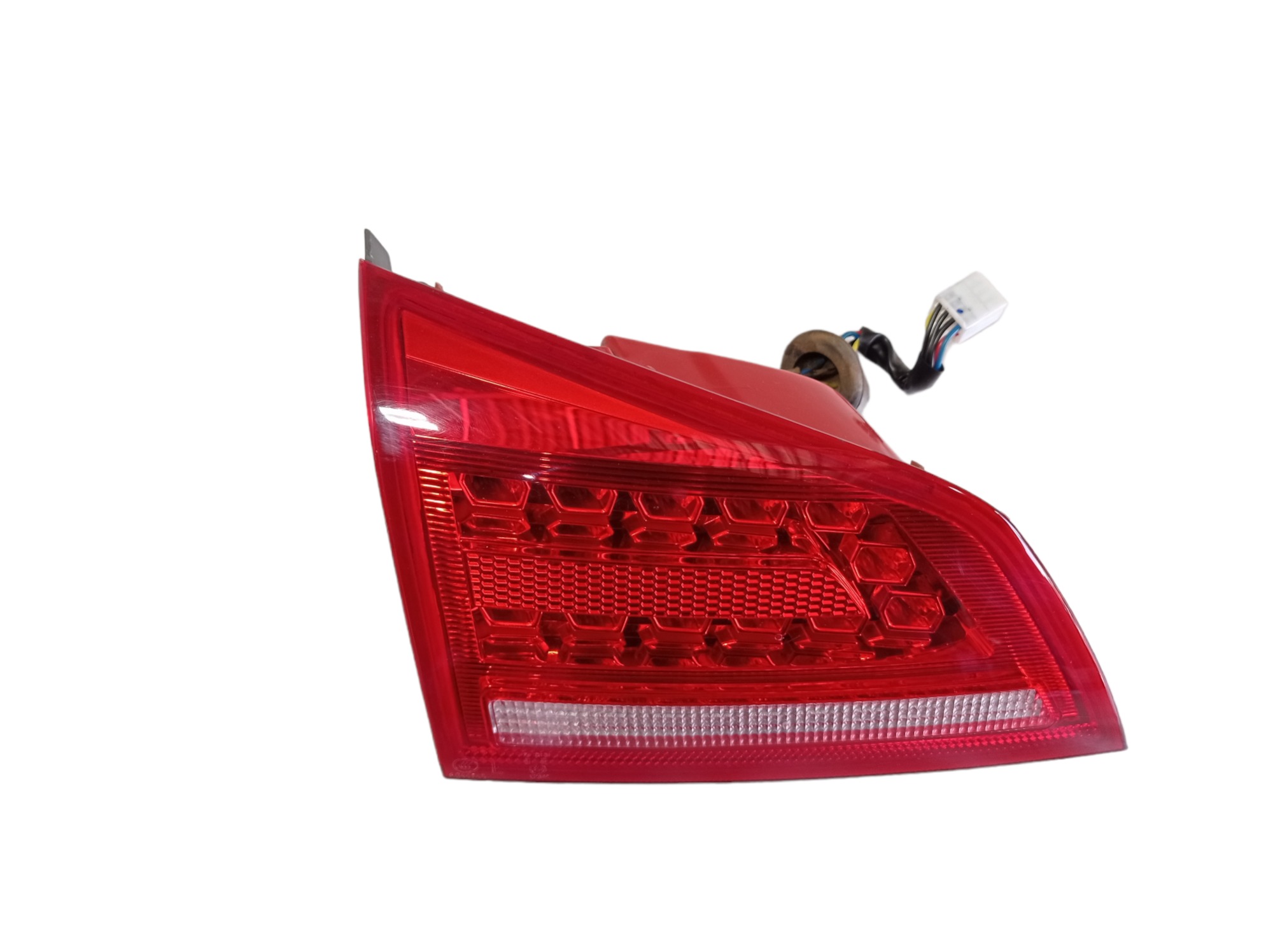 Lanterna Tampa Traseira Esquerda Jac T6 2.0 16v 2016 V475  Esquerdo/motorista Vermelho 6