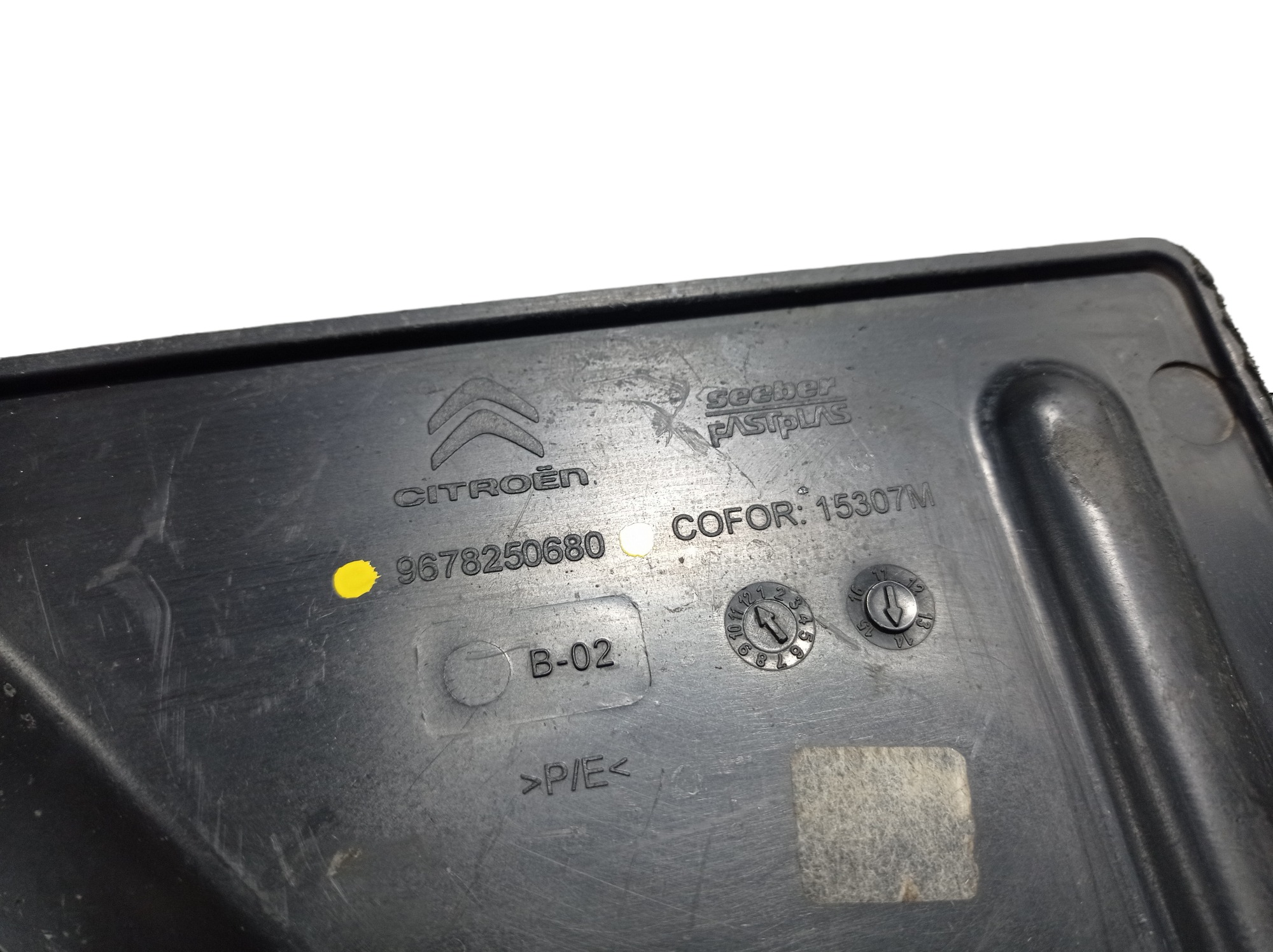 Protetor Defletor Inferior Esquerdo C3 2015 9678250680 V297 7