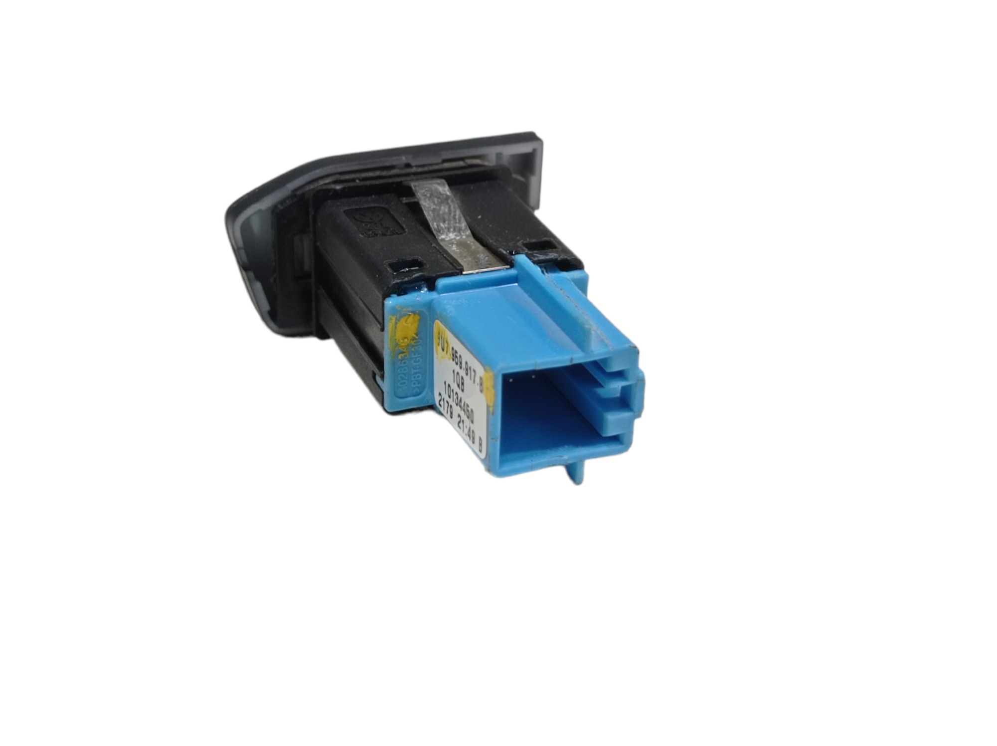 Botão Luz Caçamba Vw Saveiro Cross 2020 5u7959917b V467 4