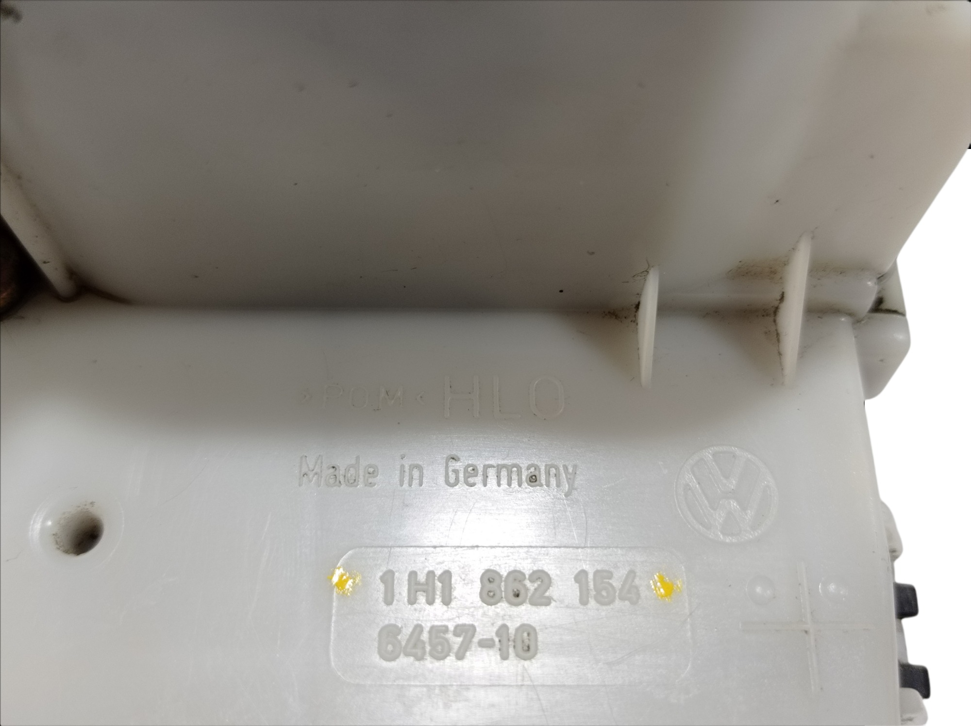 Fechadura Porta Dianteira Direita Vw Golf 1994 A 1998 V308 8