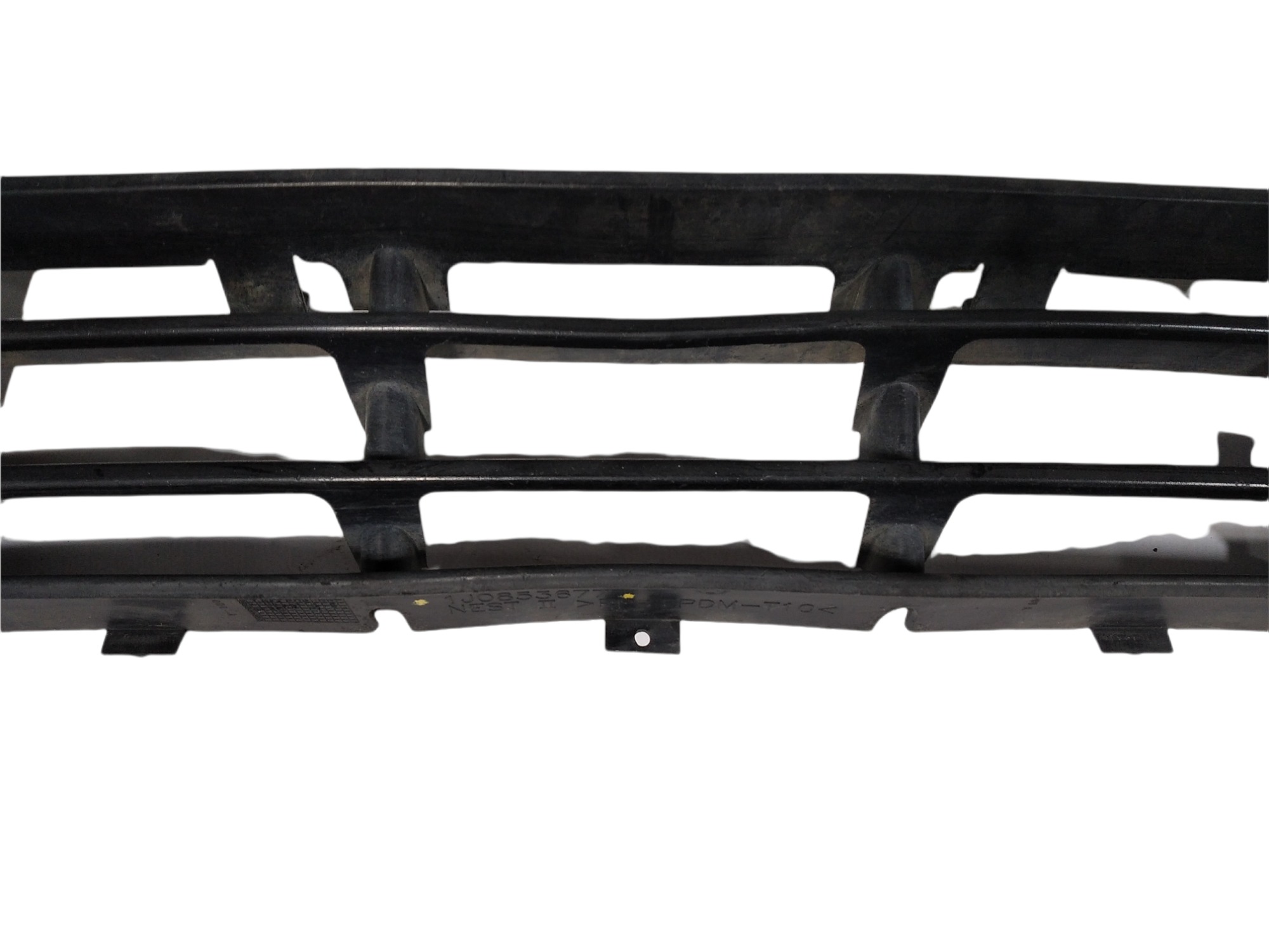 Grade Central Parachoque Volkswagen Golf .16 2002 V373 8