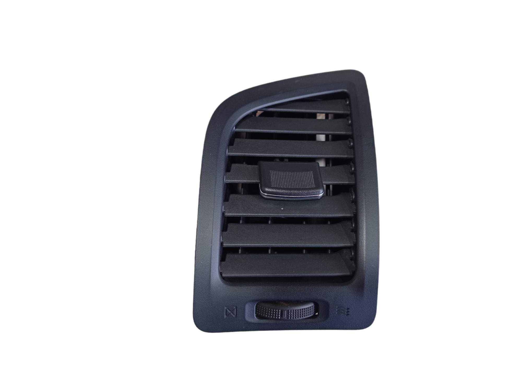 Difusor De Ar Esquerdo Nissan Altima 2014 V564 7