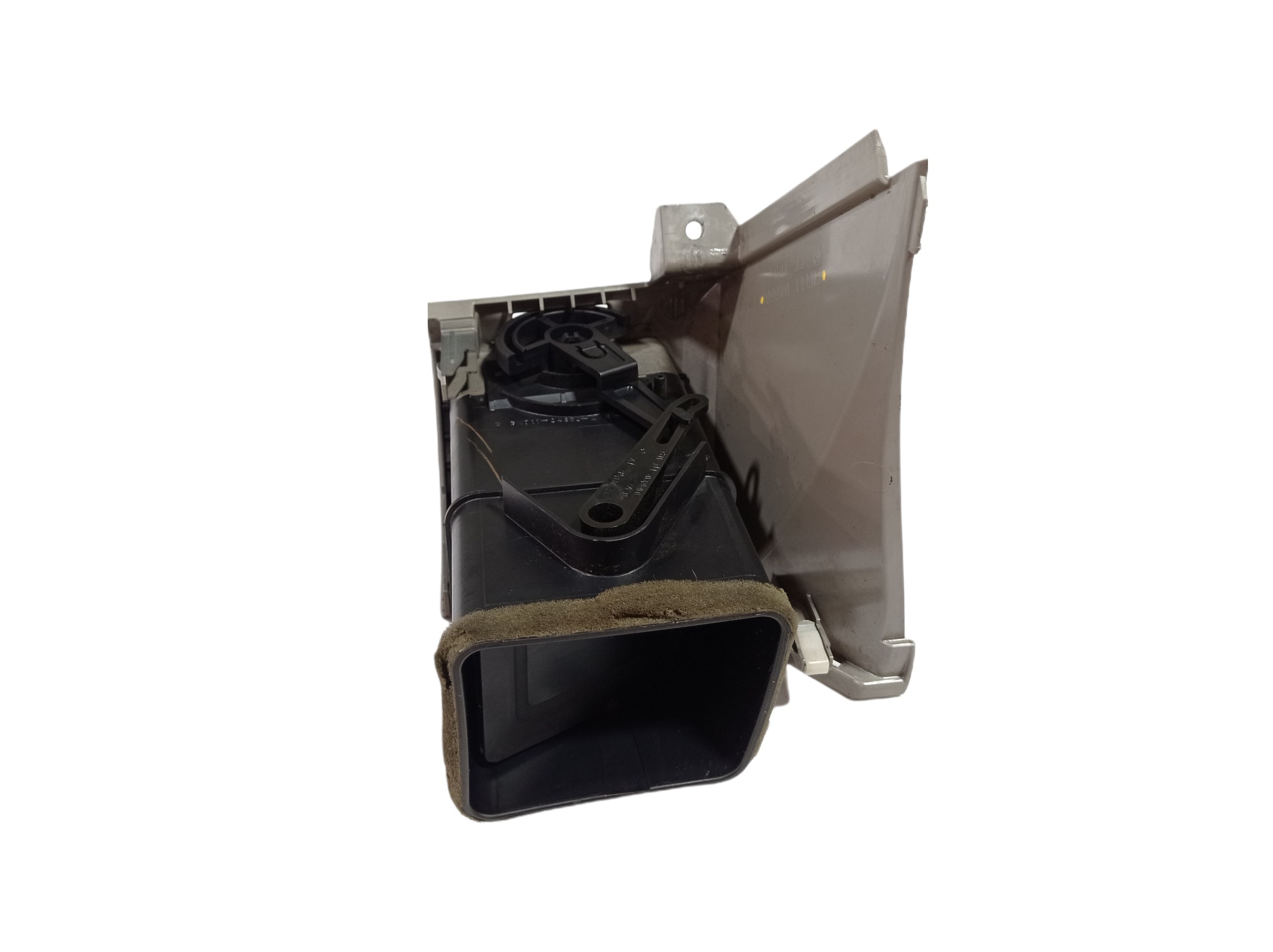 Difusor De Ar Direito Mitsubishi Grandis 2005 V28 1
