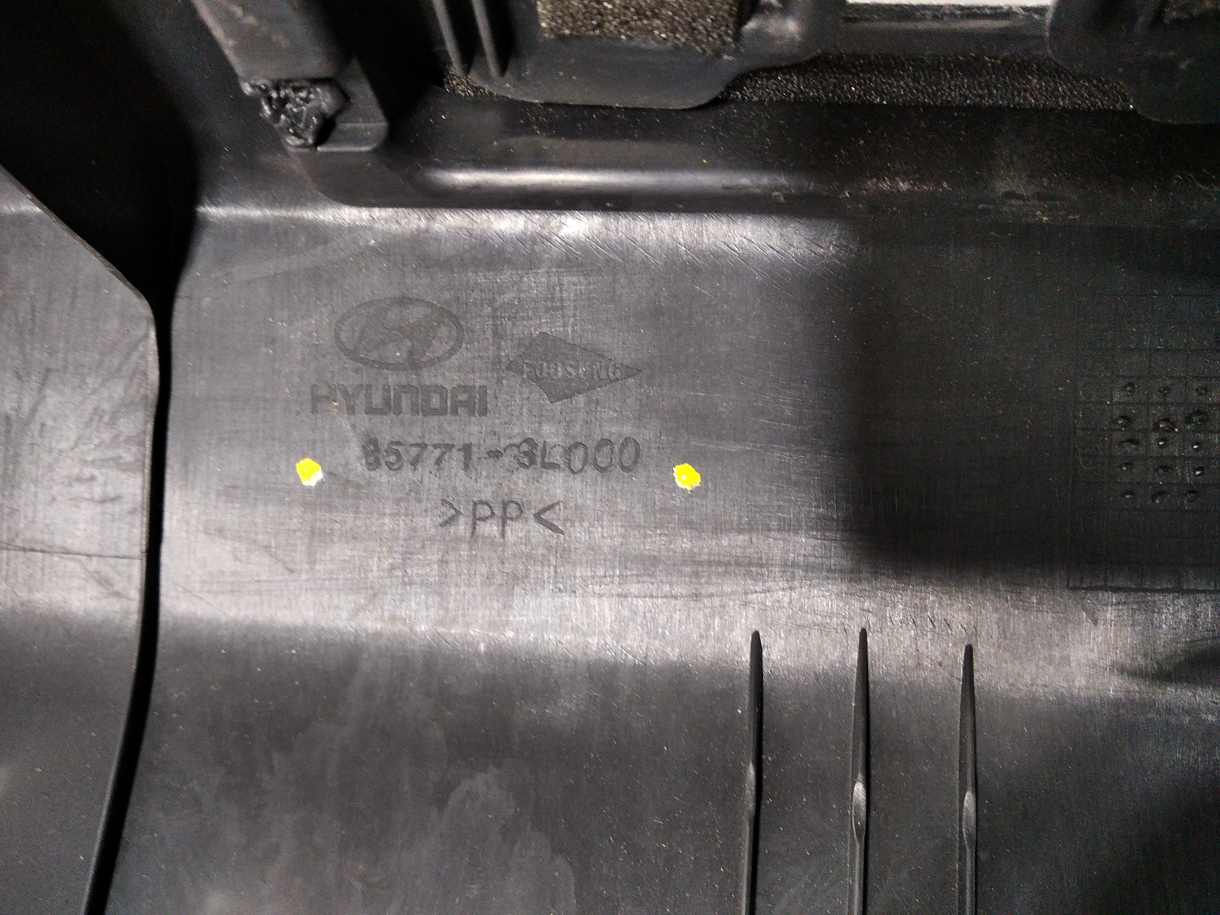 Acabamento Porta Malas Hyundai Azera 3.3 V6 2010 V459 3