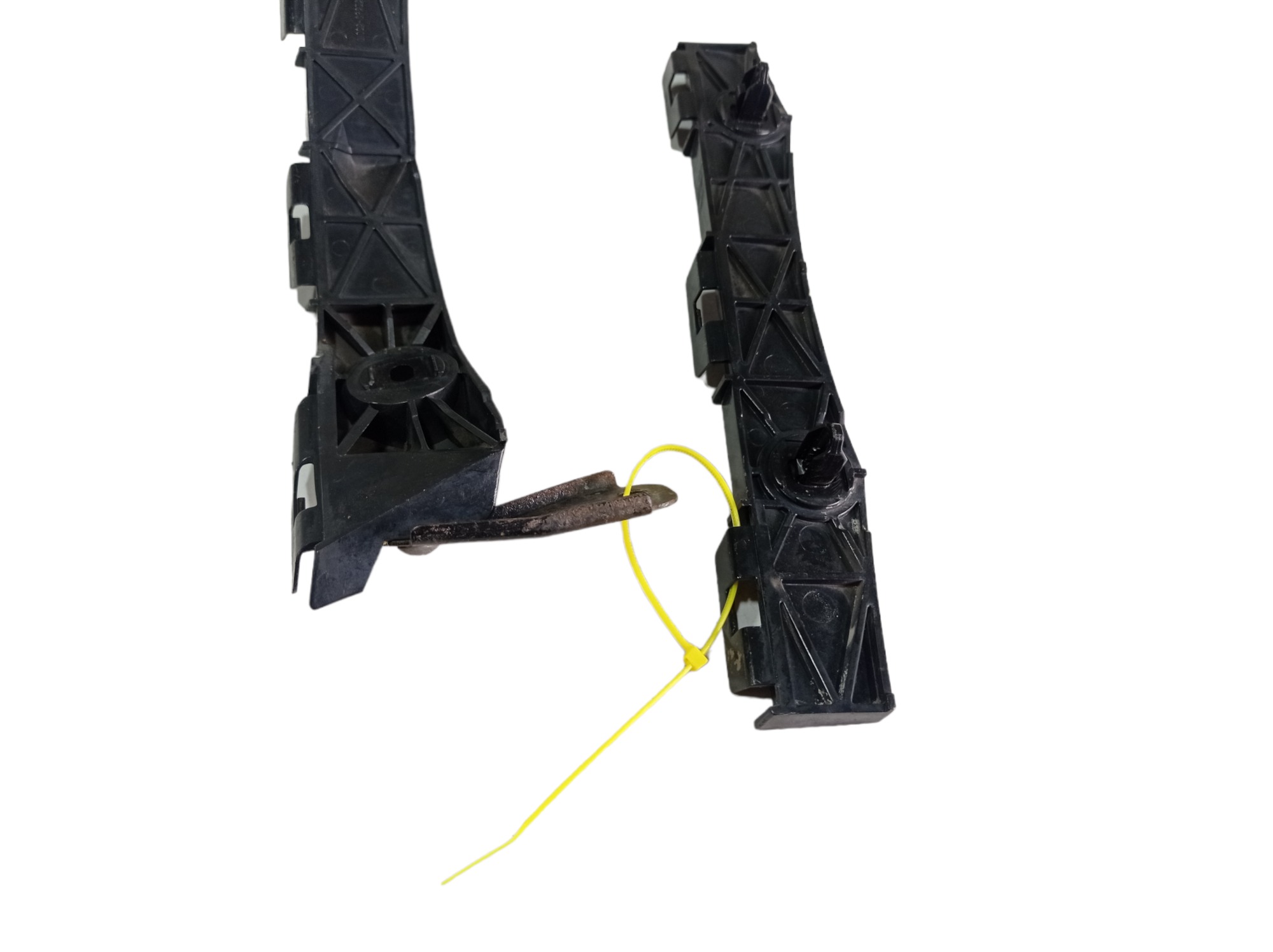 Suporte Esquerdo Parachoque Traseiro Lexus Is 300 2012 V545 5