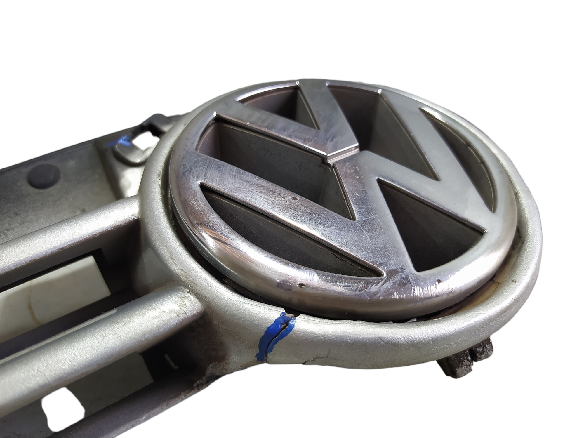 Grade Frontal Pararachoque Vw Golf 2.0 2000 1j0853651f V478 2