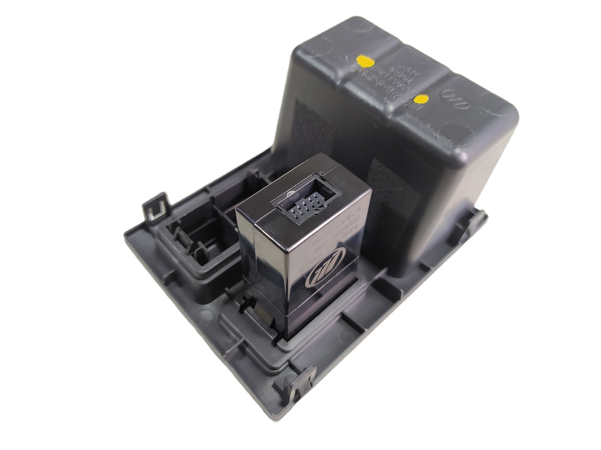 Acabamento Console Com Usb E Auxiliar Lifan X60 2015 V466 8