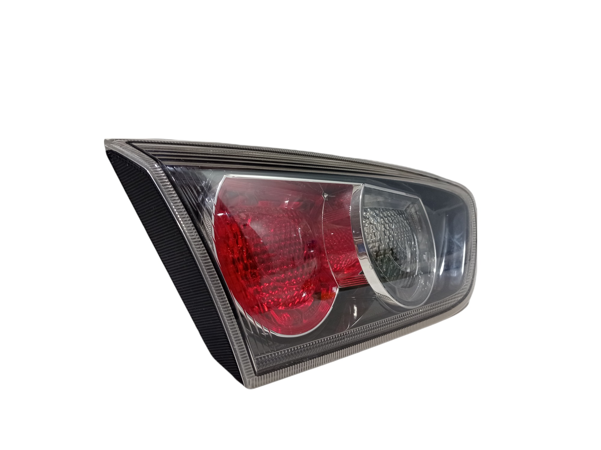 Lanterna Tampa Traseira Esquerda Lancer 2011 A 2015 V420 3