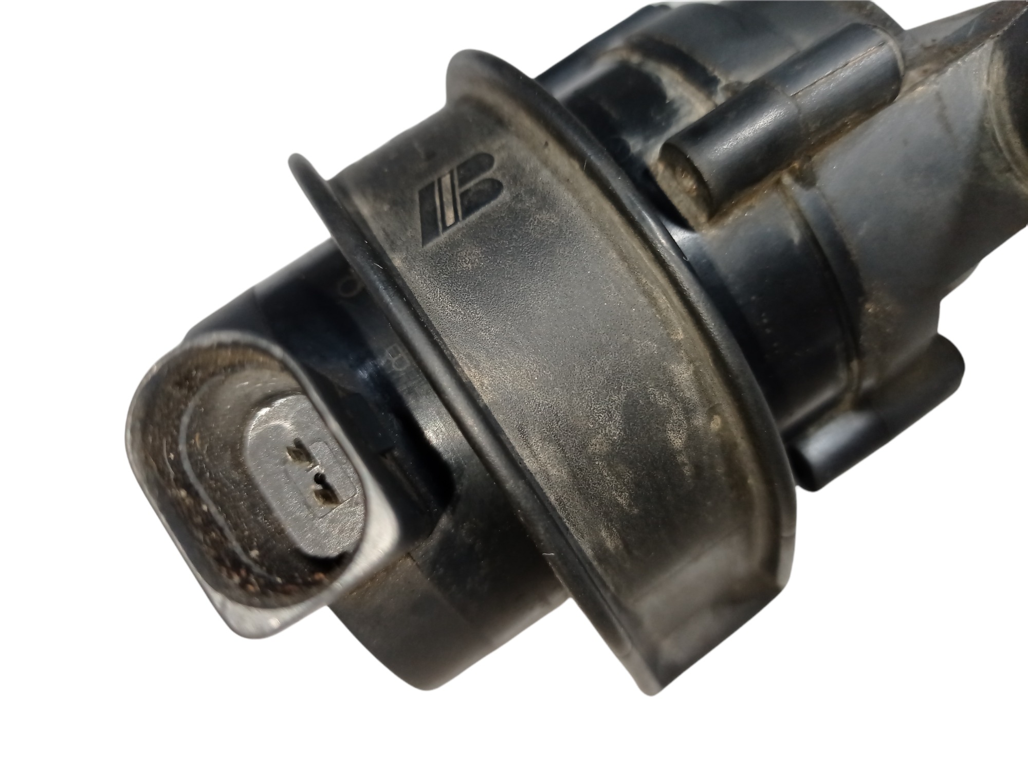 Bomba Água Auxiliar Passat Audi A4 A6 A8 2.4 2.7 1996 V30 7