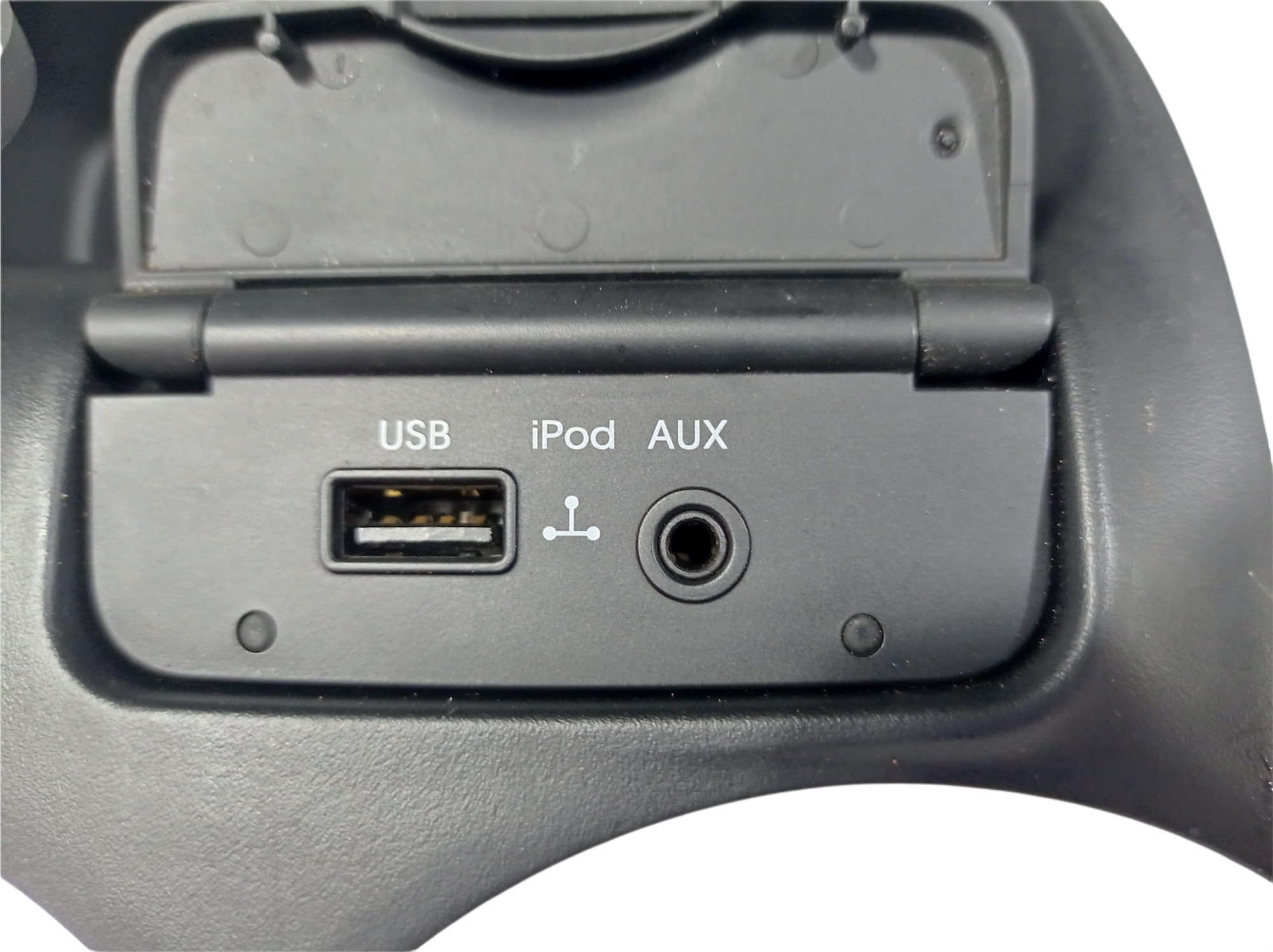 Cinzeiro Tomada 12v Usb Kia Picanto 2010 V299 2
