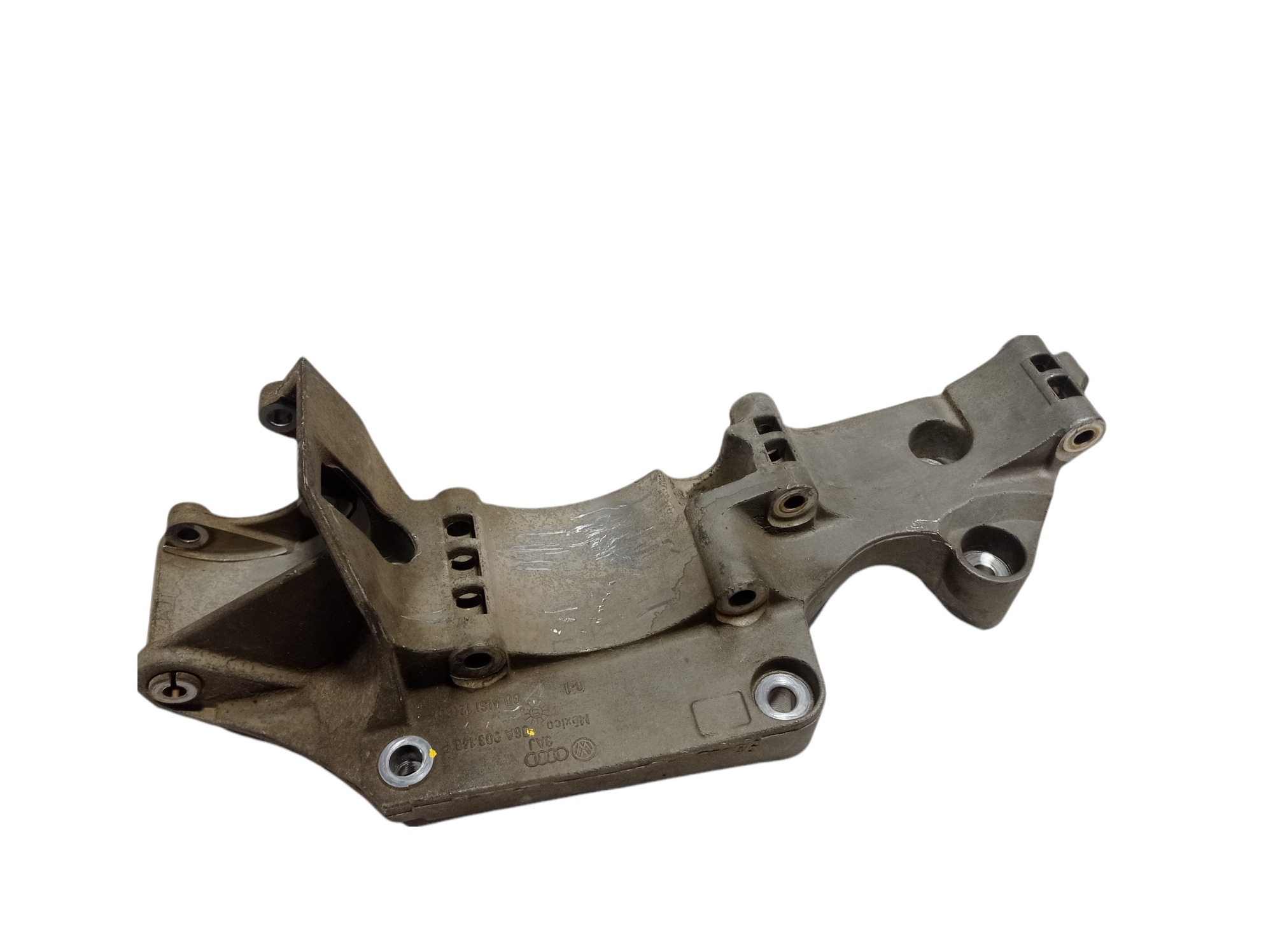 Suporte Compressor Altenador Vw Golf 2.0 V317 06a903143p 3