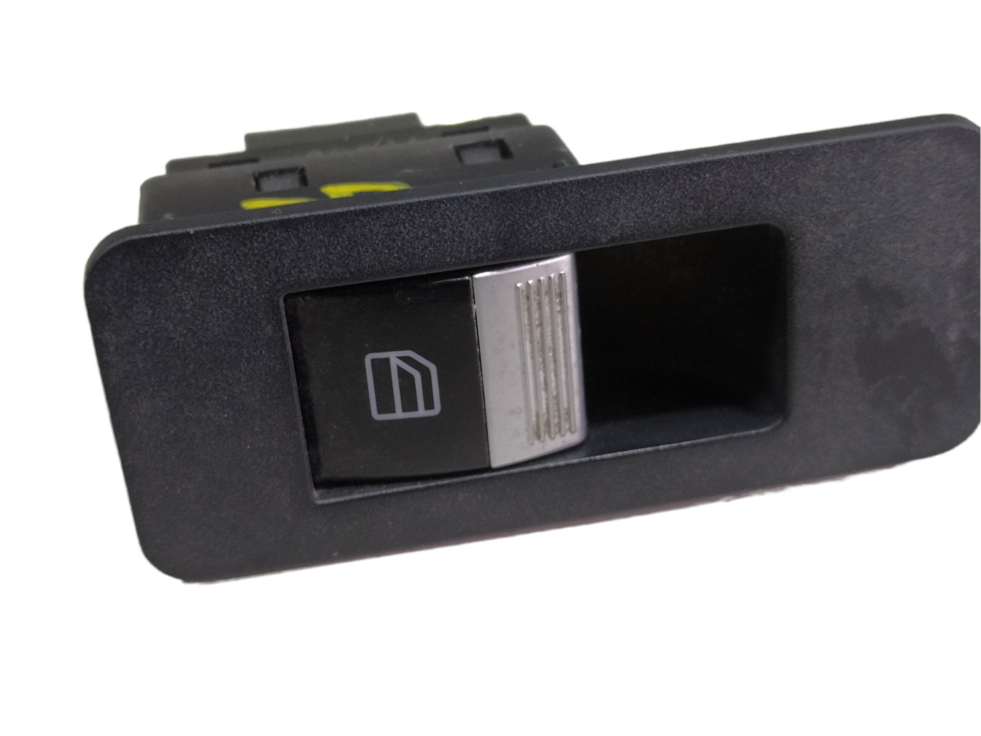 Botão Vidro Dianteiro Direito Lifan X60 1.8 16v 2015 V466 5