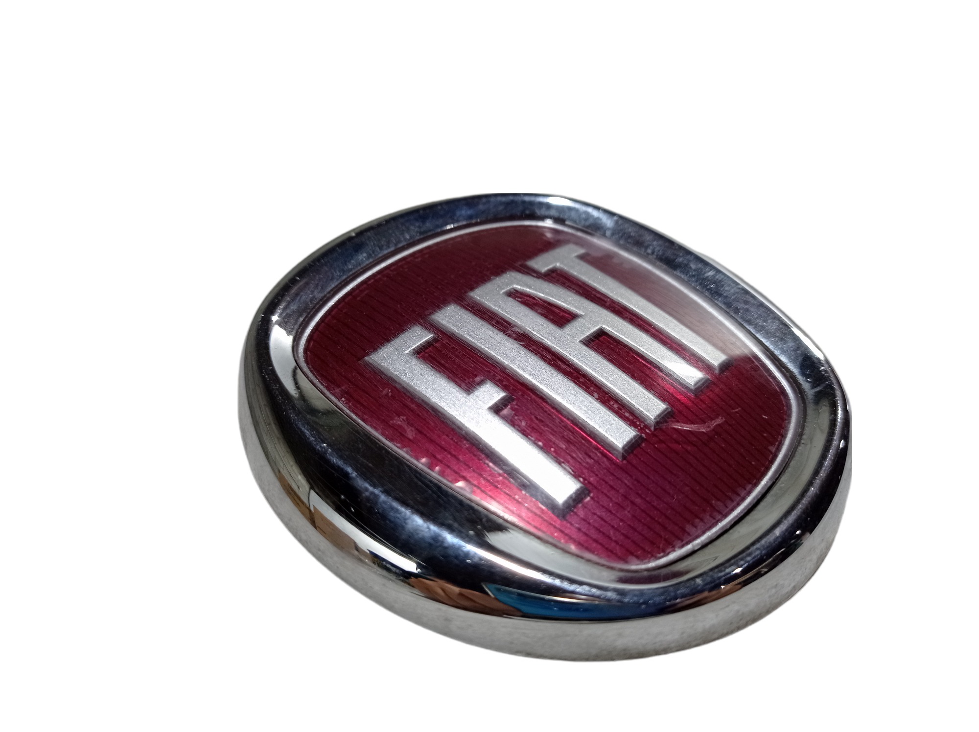 Emblema Grade Dianteira Fiat Linea 2009 B632 V325 Vermelho 5