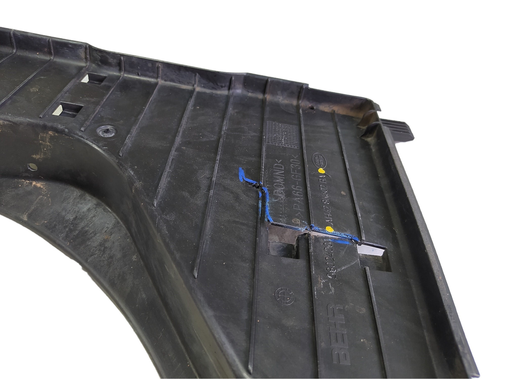 Defletor Radiador Range Rover Vogue  2011 V546 8