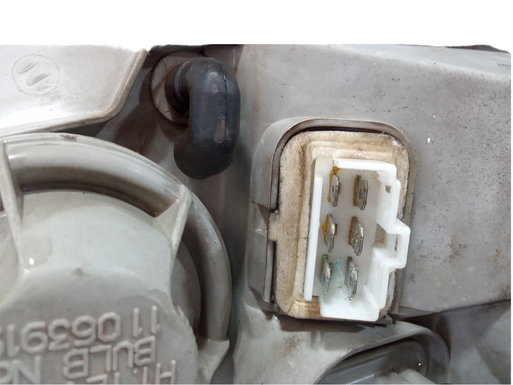 Farol Direito Gm Omega Australiano 2000 V367 8