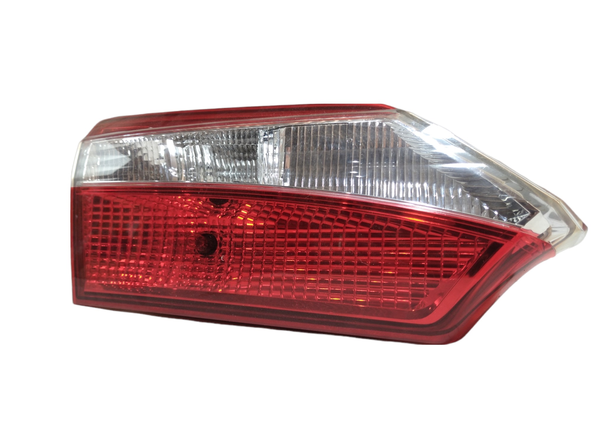 Lanterna Esquerda Tampa Traseira Toyota Corolla 2015 V320 2