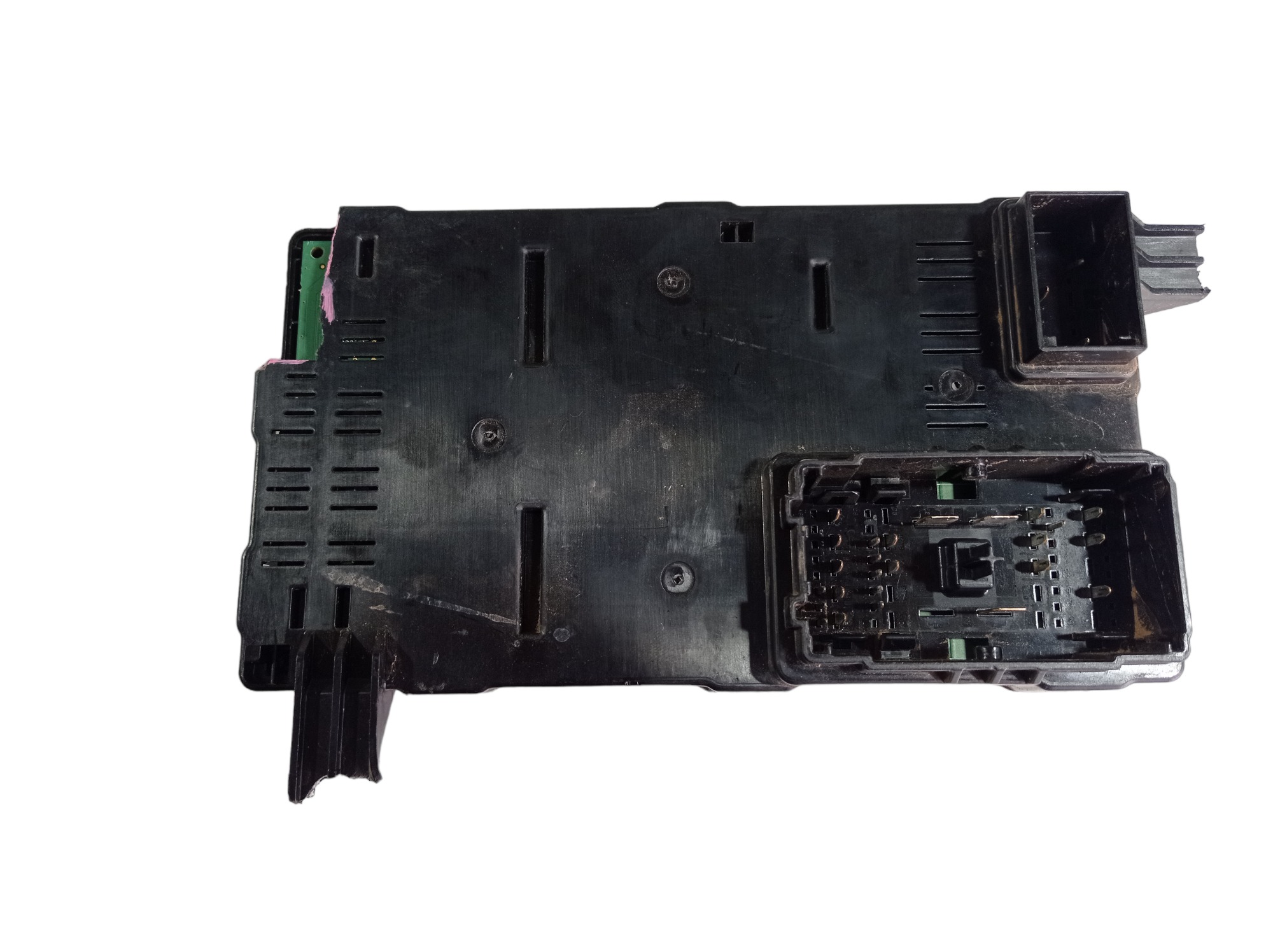 Caixa De Fusível Kia Mohave 3.0 2015 919582j002 V555 2
