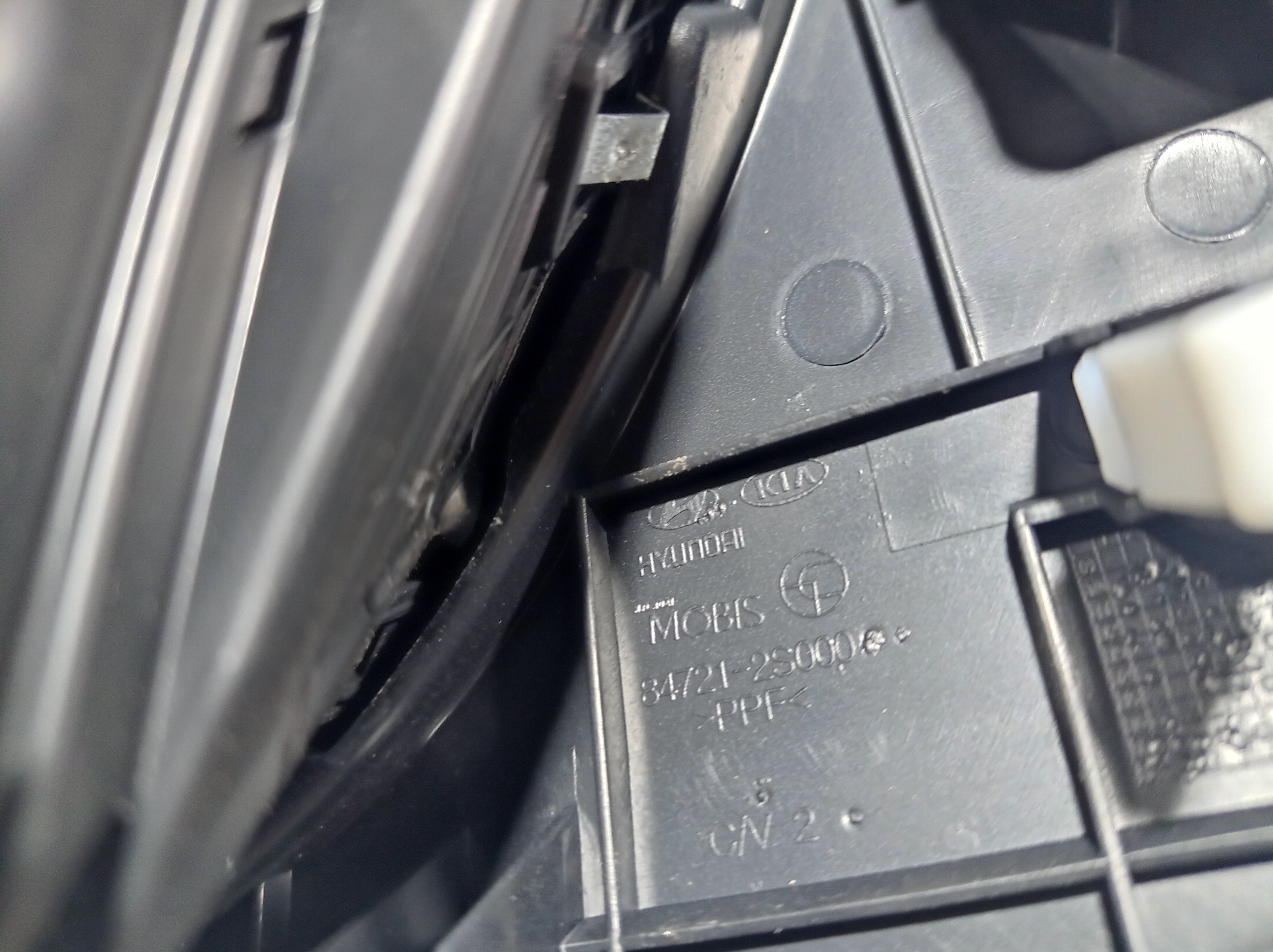 Moldura Difusor De Ar Esquerdo Hyundai Ix35 2019 V556 6
