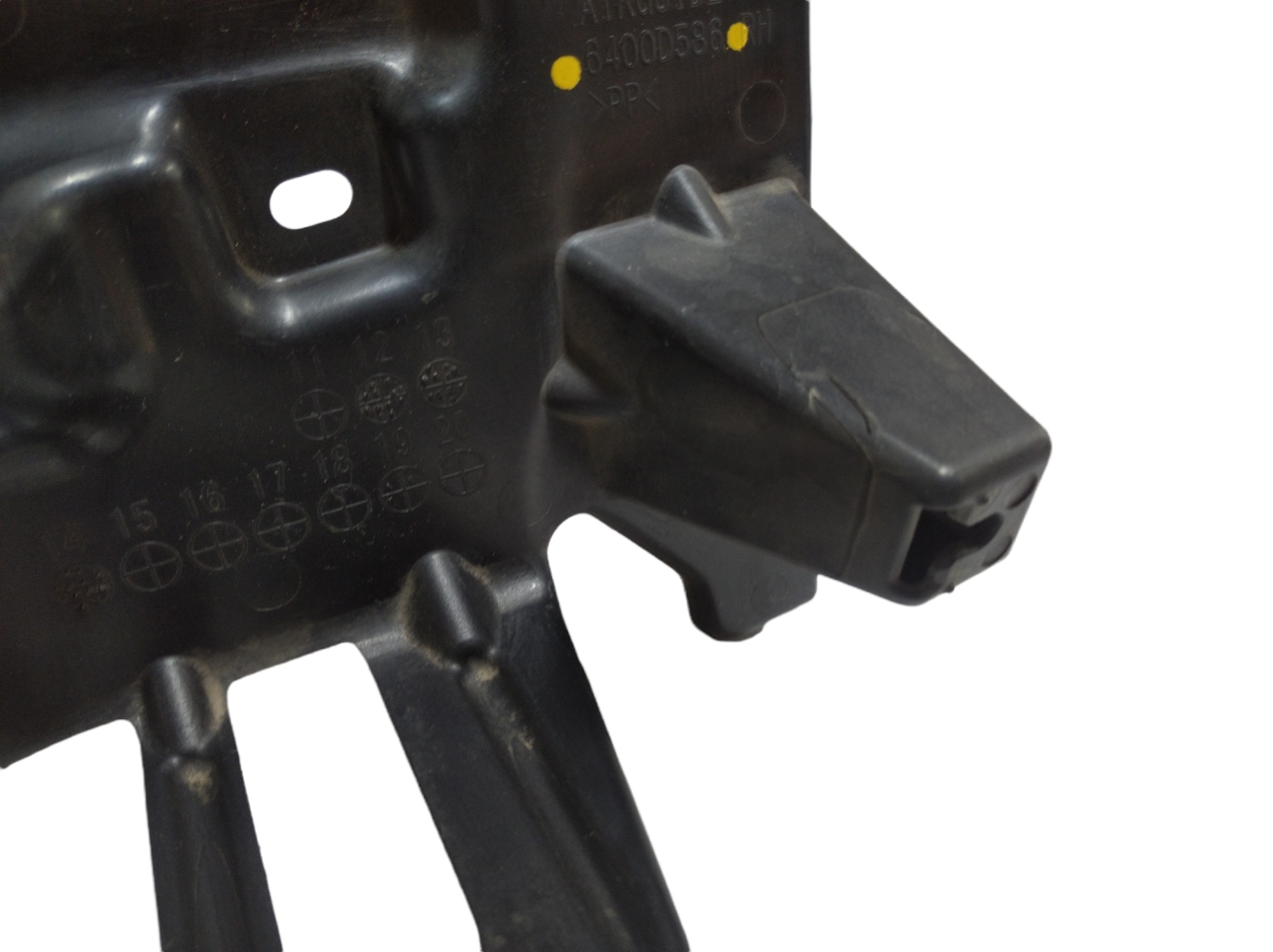 Defletor Direito Radiador Mitsubishi Outlander 2015 V337 7
