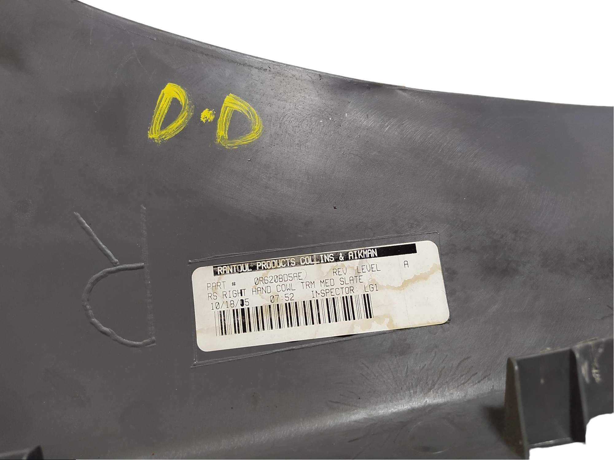 Soleira Dianteira Direita Chrysler Grand Caravan  2006 V487 8