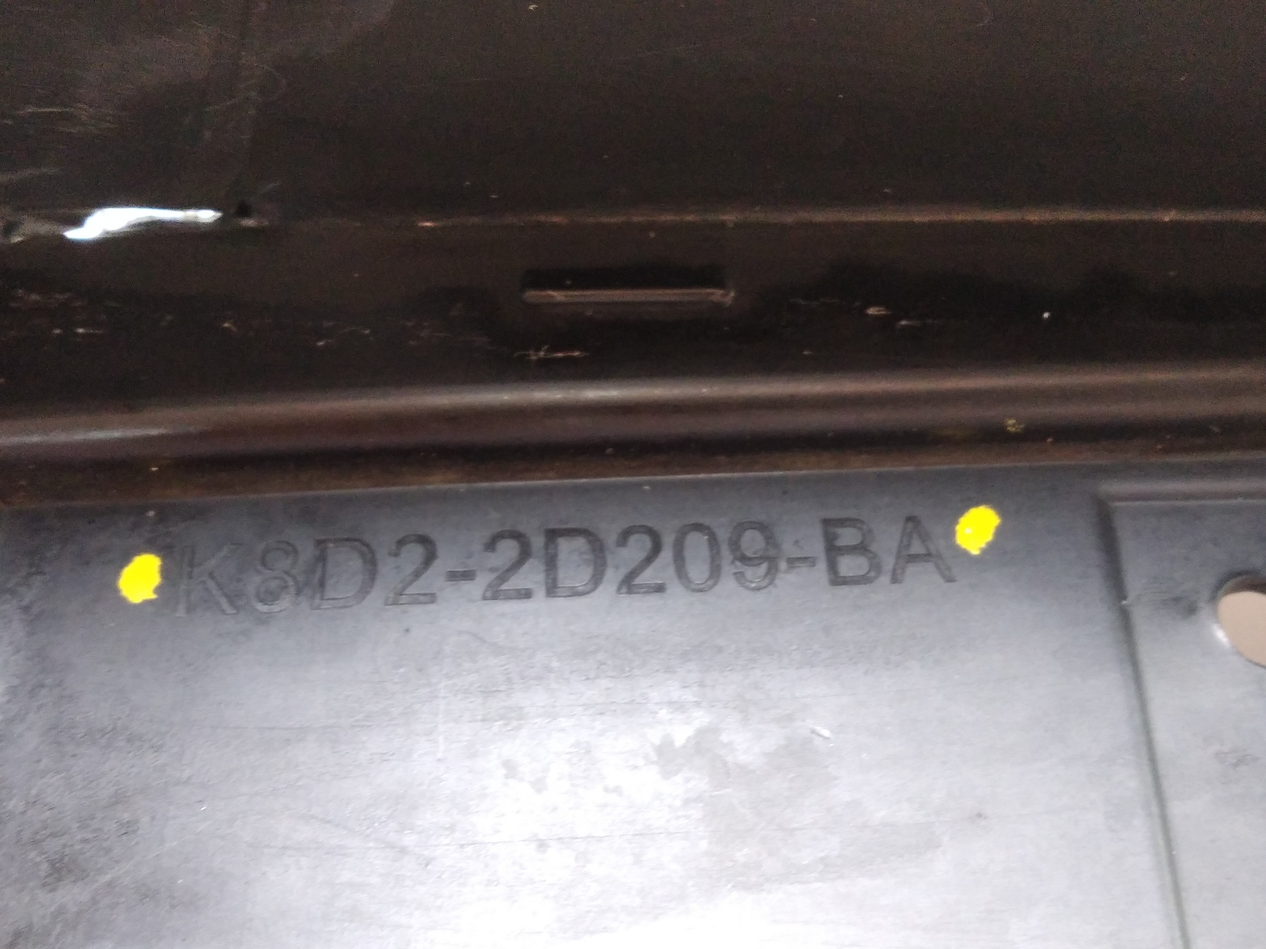 Acabamento Parabarro Dianteiro Esquerdo Evoque 2.0 2022 V572 9