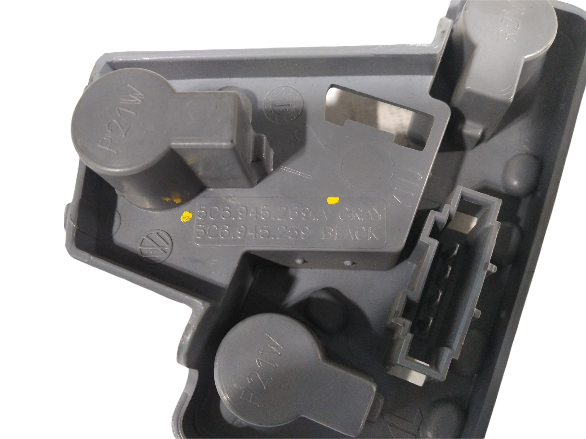 Placa Lanterna Tampa Traseira Esquerda Vw Jetta 2014 V260 4