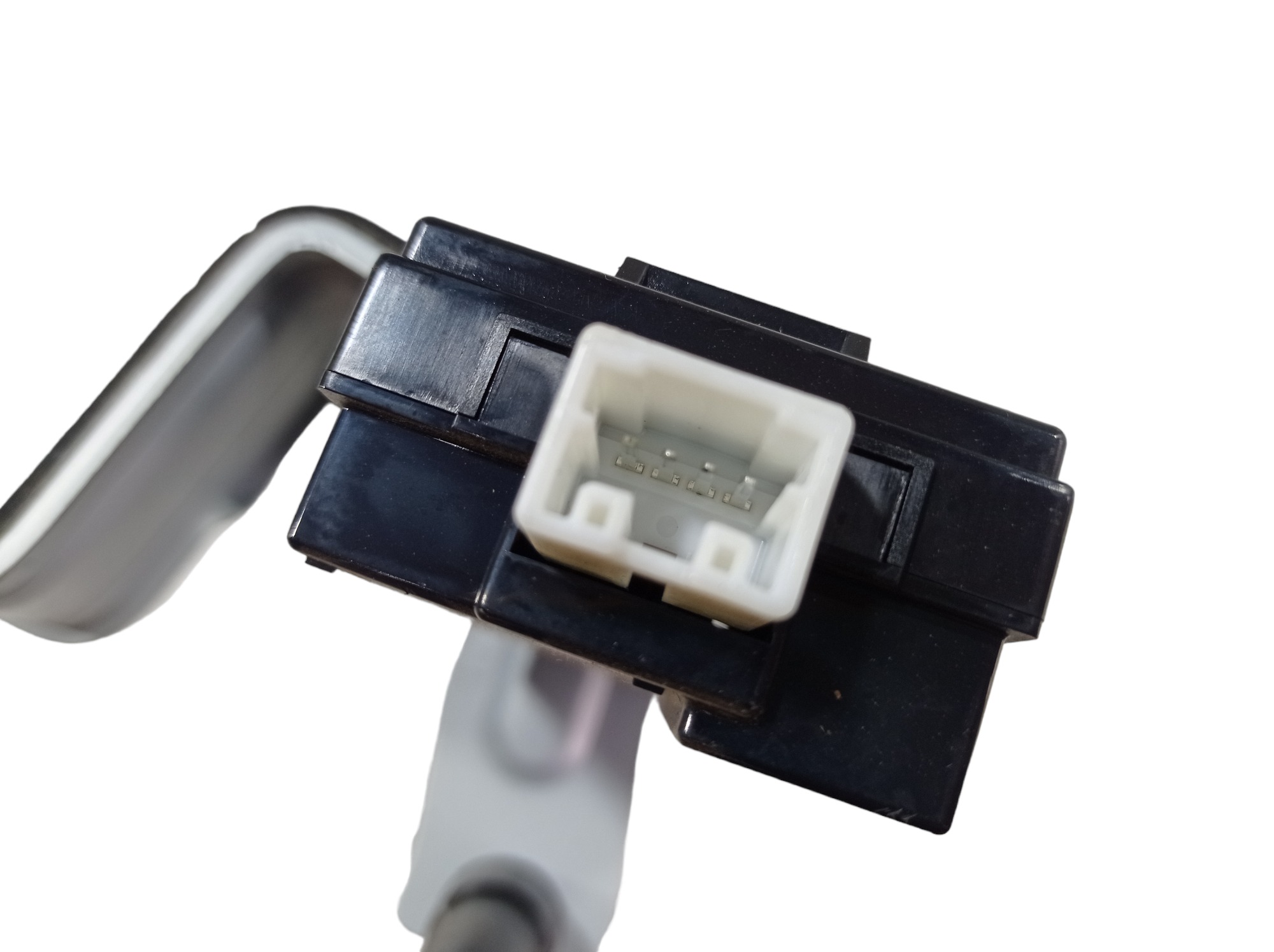 Módulo Antena Kia Cadenza 2011 A 2013 V547 3