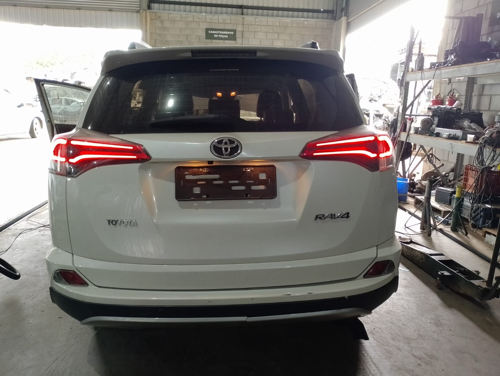 Toyota rav4 2.0 16v vvti 2018 V553 informações gerais 7