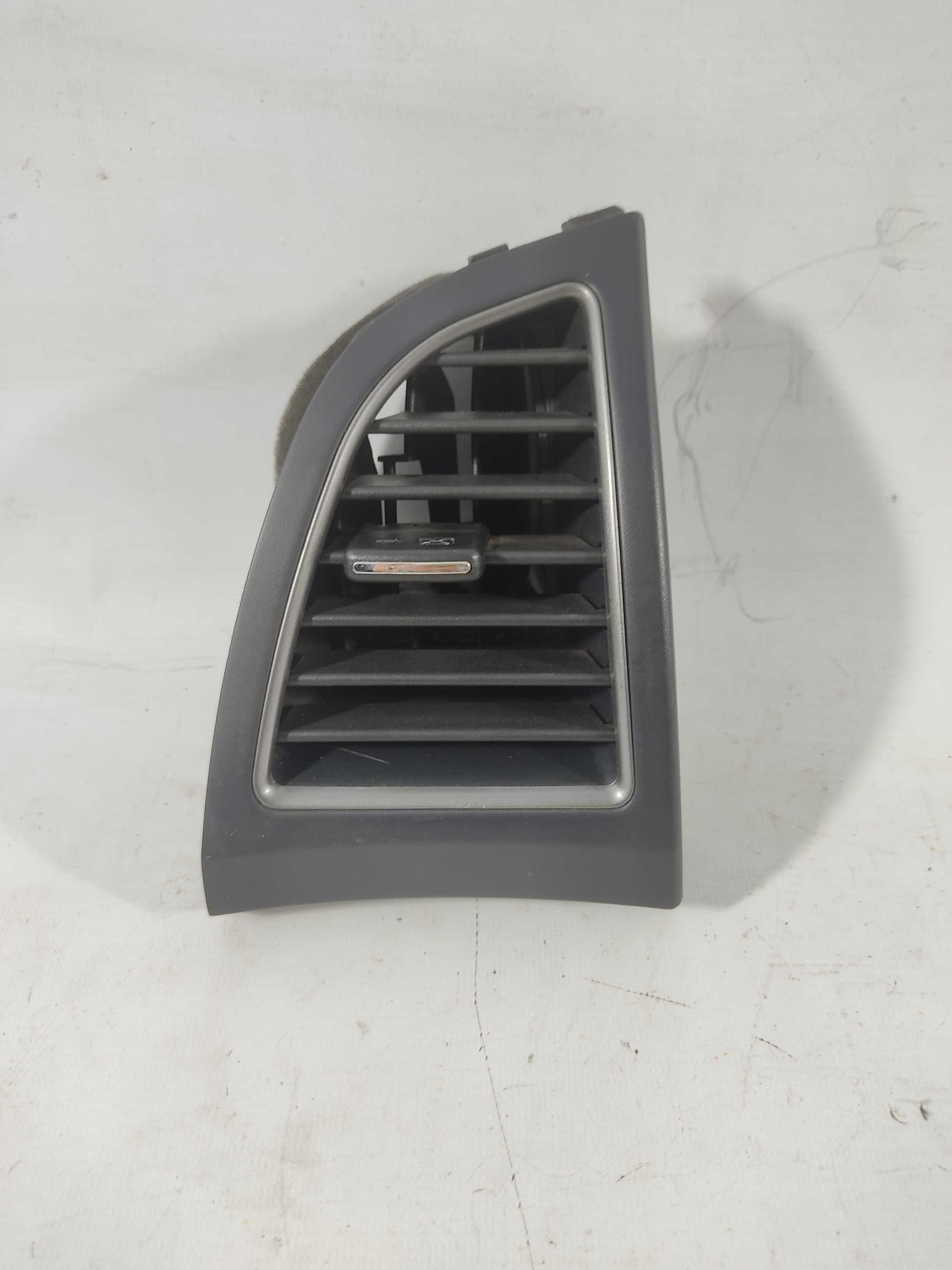 Difusor De Ar Hyundai Hb20 2012 A 2018 Lado Direito
