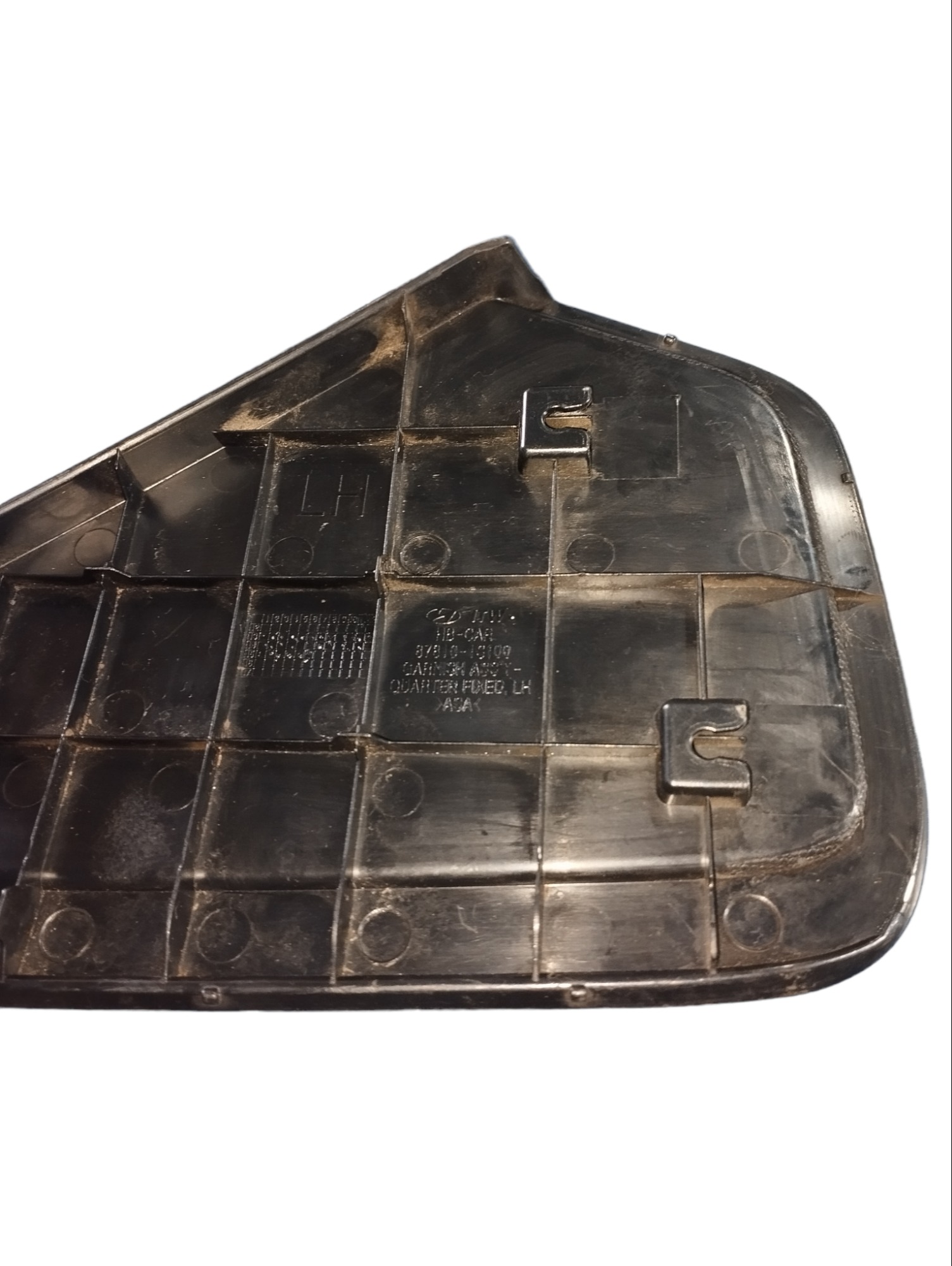 Acabamento Externo Porta Esquerda Hyundai Hb20 2013 A 2015 3