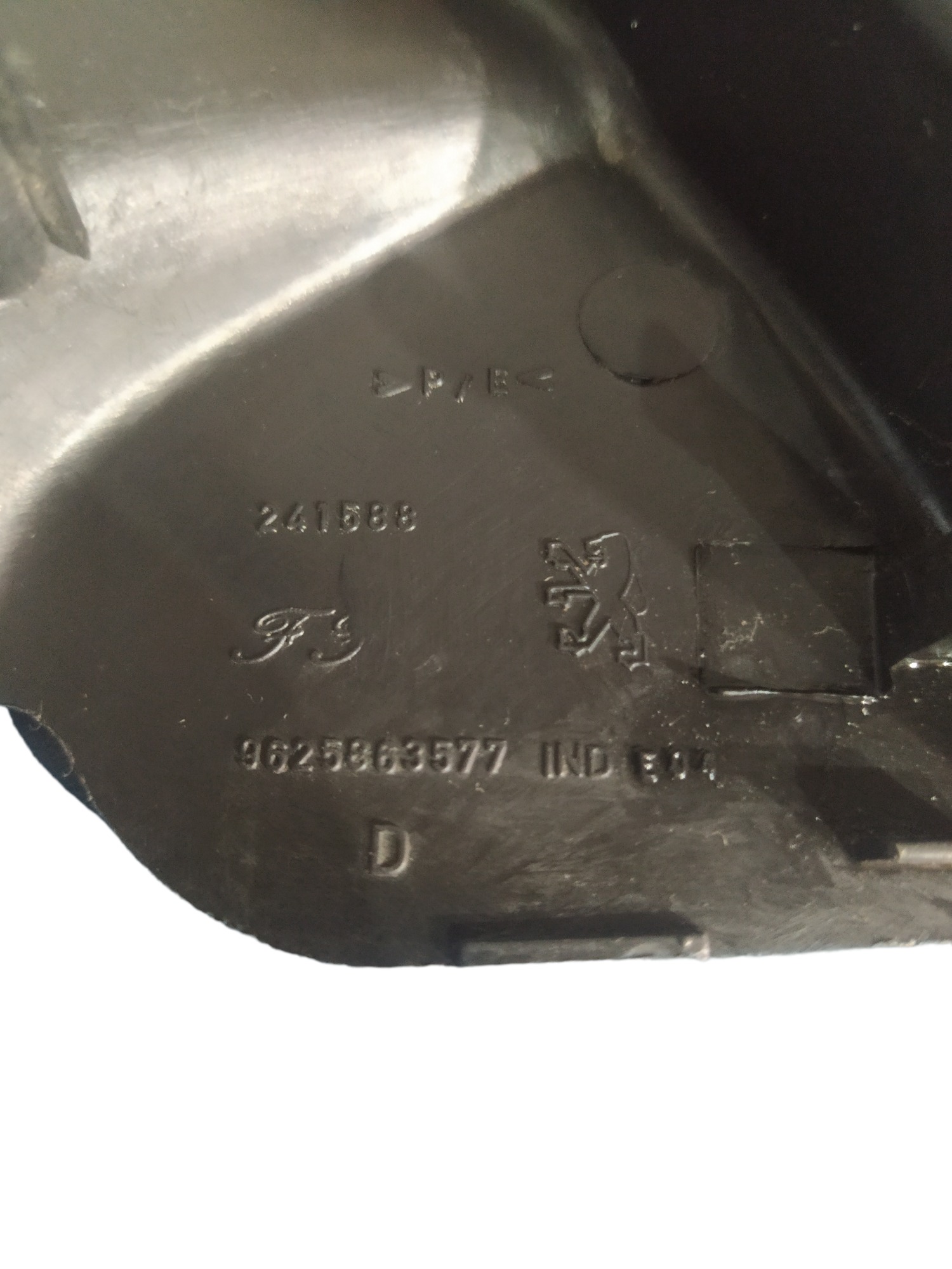 Acabamento Interno Retrovisor Peugeot 206 Lado Direito 3